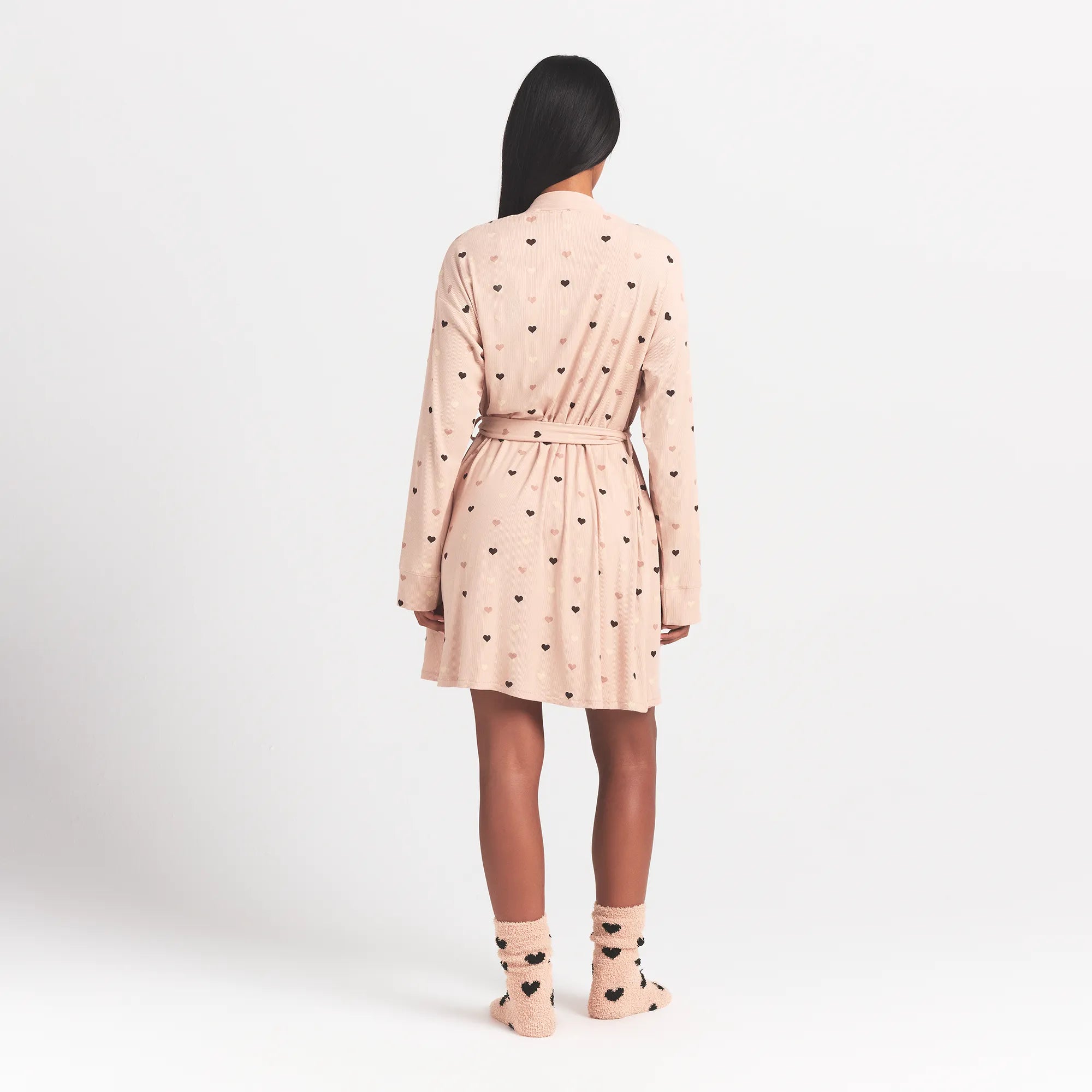 SOFT LOUNGE ROBE | MICA MINI HEART HALFDROP - Image 5