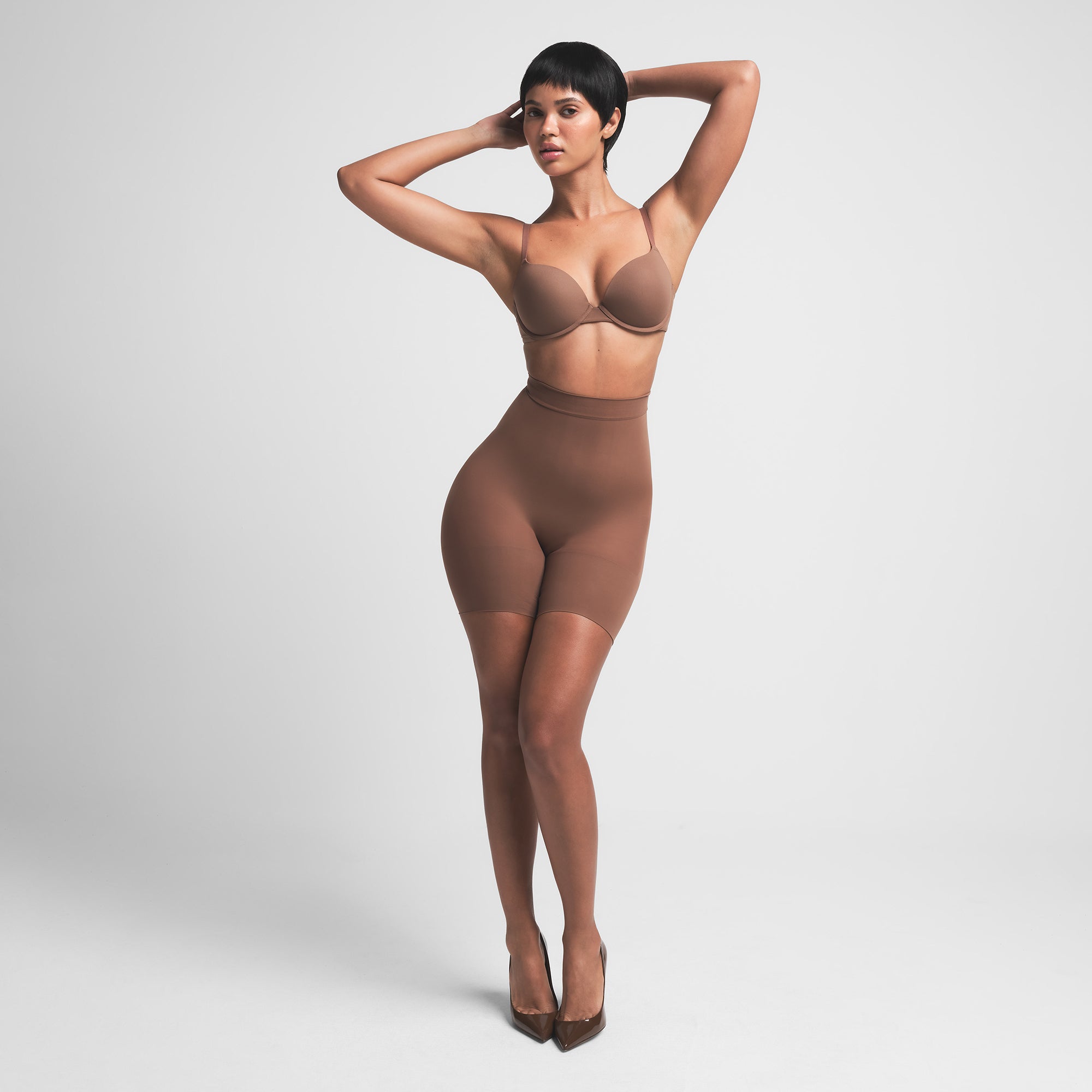 SHEER SEAMLESS HIGH-WAISTED MID THIGH SHORT | JASPER - Image 2