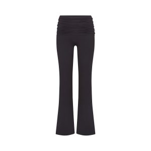NikeSKIMS MATTE FOLDOVER SLIM FLARE LEGGING | OBSIDIAN