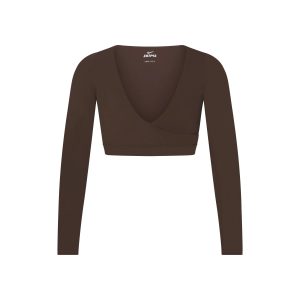 NikeSKIMS MATTE WRAP LONG SLEEVE CROPPED TOP | DARK SEPIA