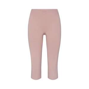 NikeSKIMS MATTE 17 V-LINE CAPRI LEGGING | HIMALAYAN