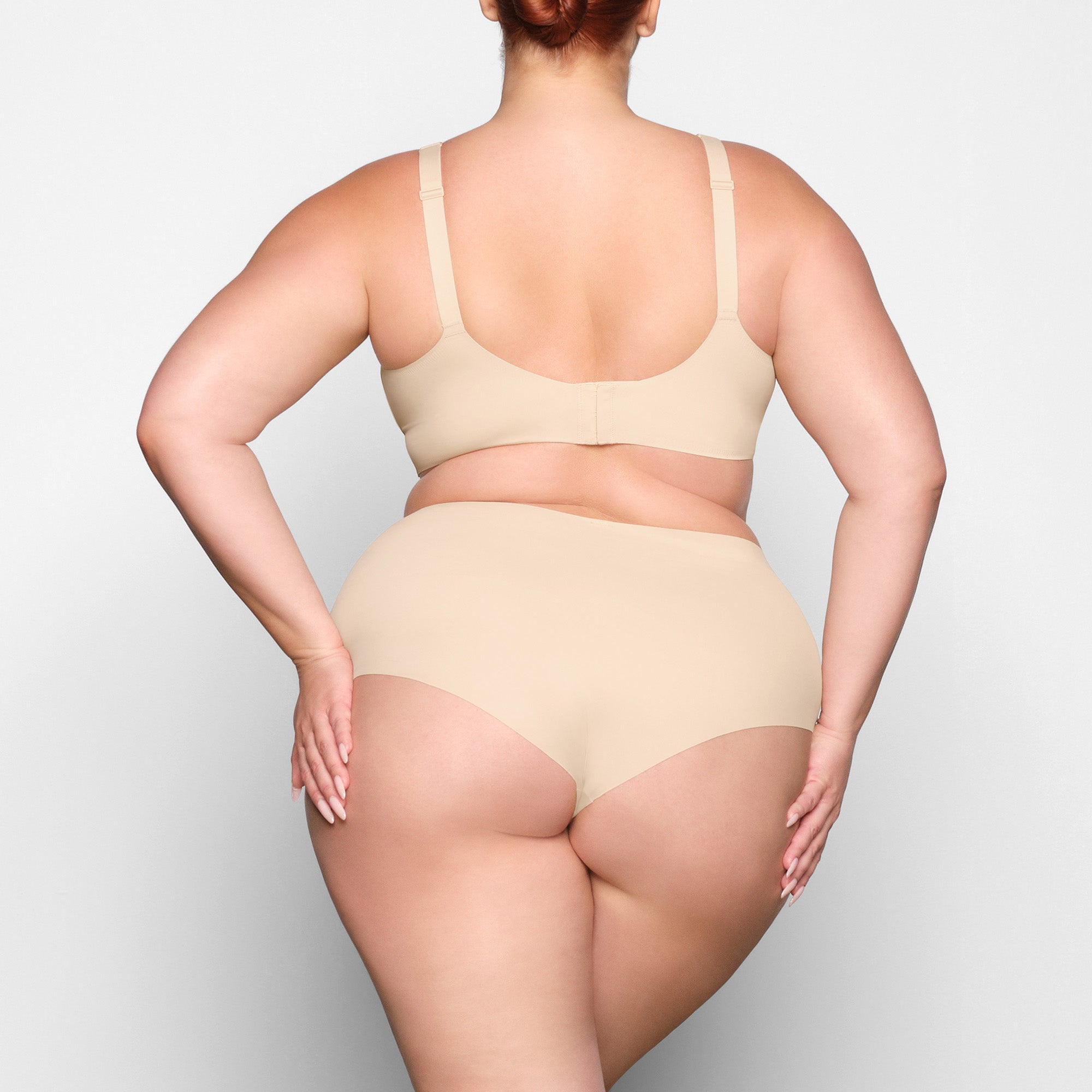 NAKED SCOOP BRALETTE | SAND - Image 4