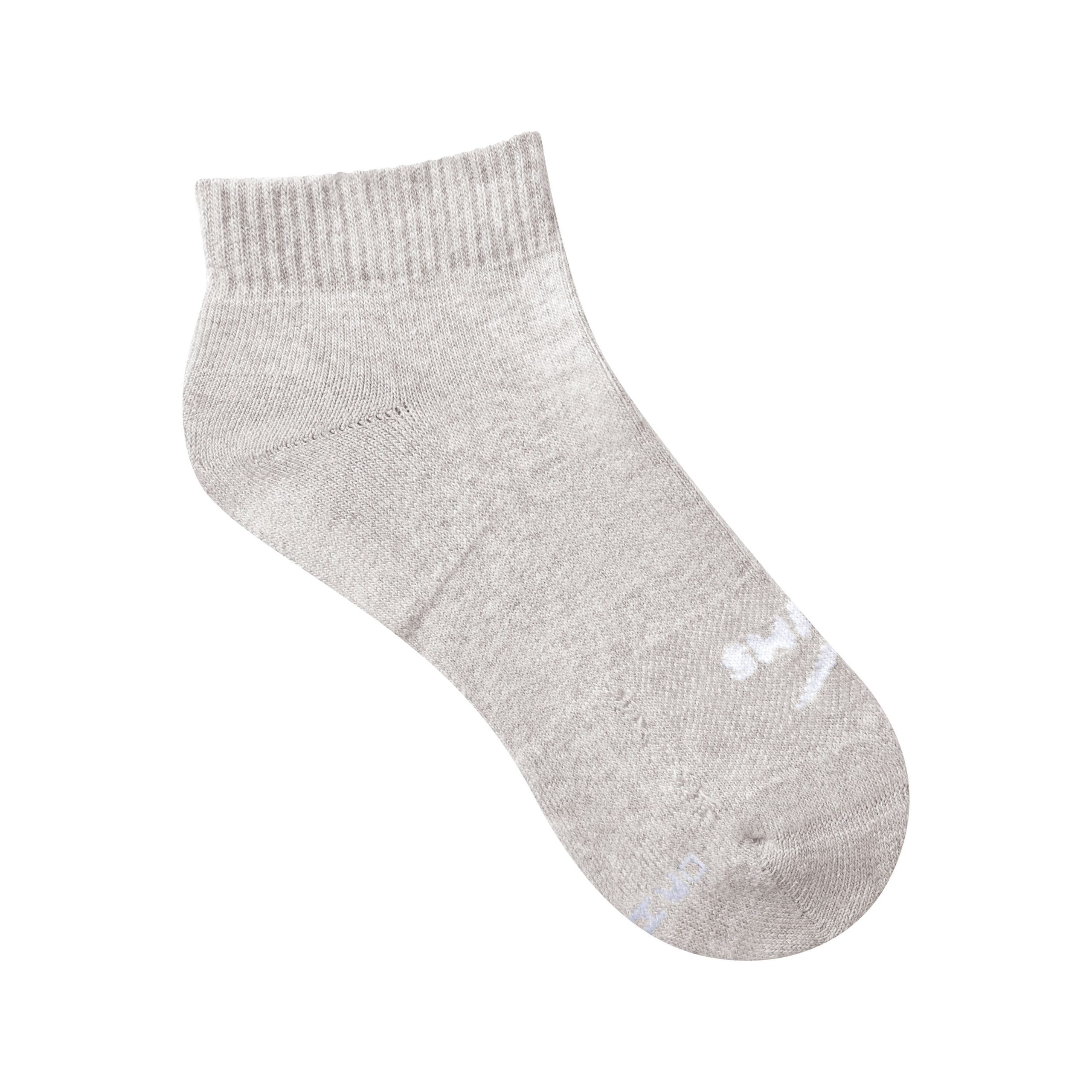 NikeSKIMS ACCESSORIES DRI-FITâ„¢ ANKLE SOCK 3-PACK | BUBBLE GUM MULTI - Image 4