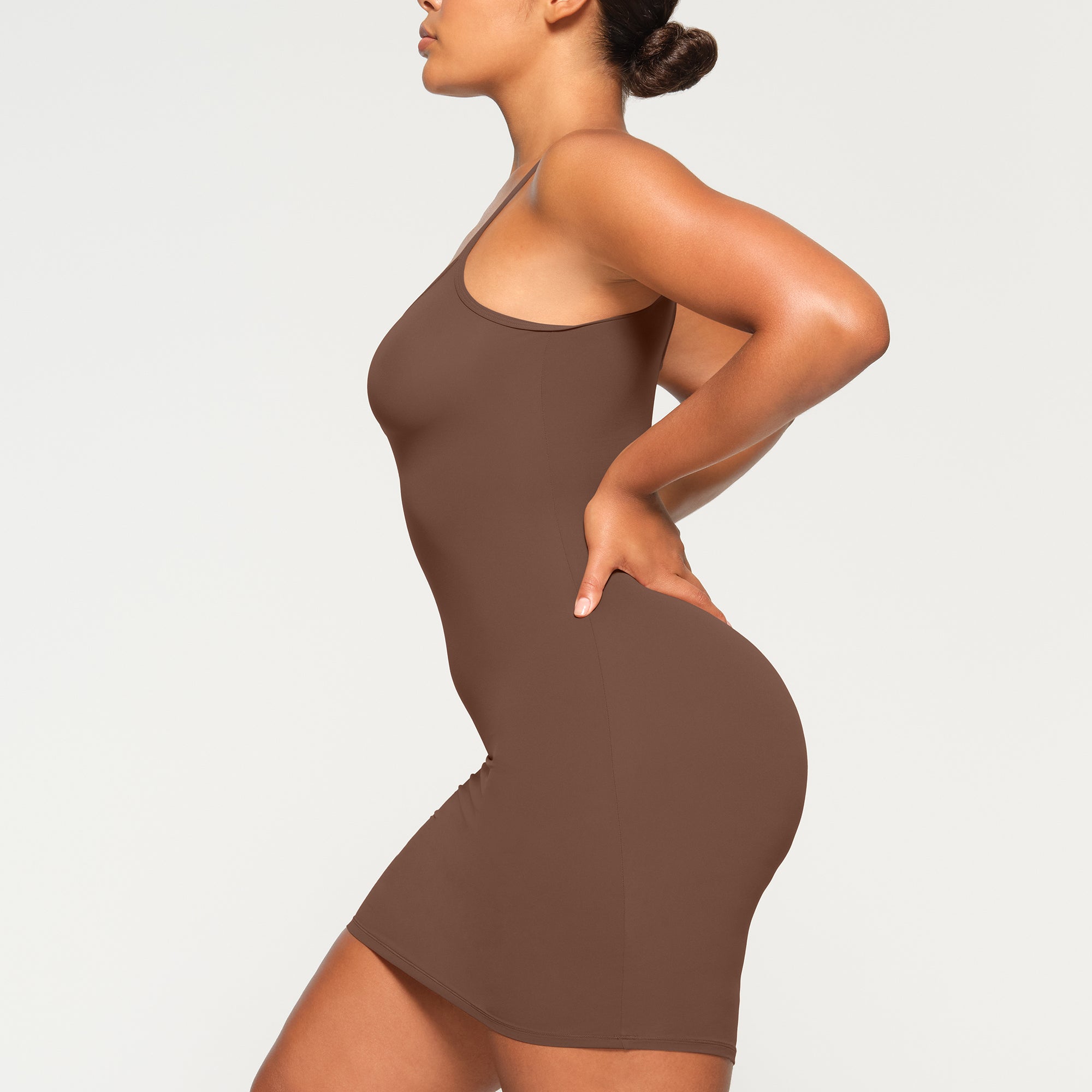 FITS EVERYBODY SLIP DRESS | JASPER - Image 3