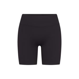 NikeSKIMS MATTE 5 BIKER SHORT | OBSIDIAN