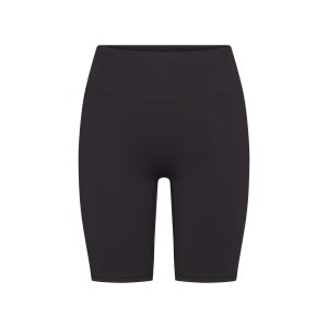 NikeSKIMS MATTE 7 BIKER SHORT | OBSIDIAN