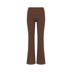 NikeSKIMS MATTE SLIM FLARE LEGGING | DARK SEPIA