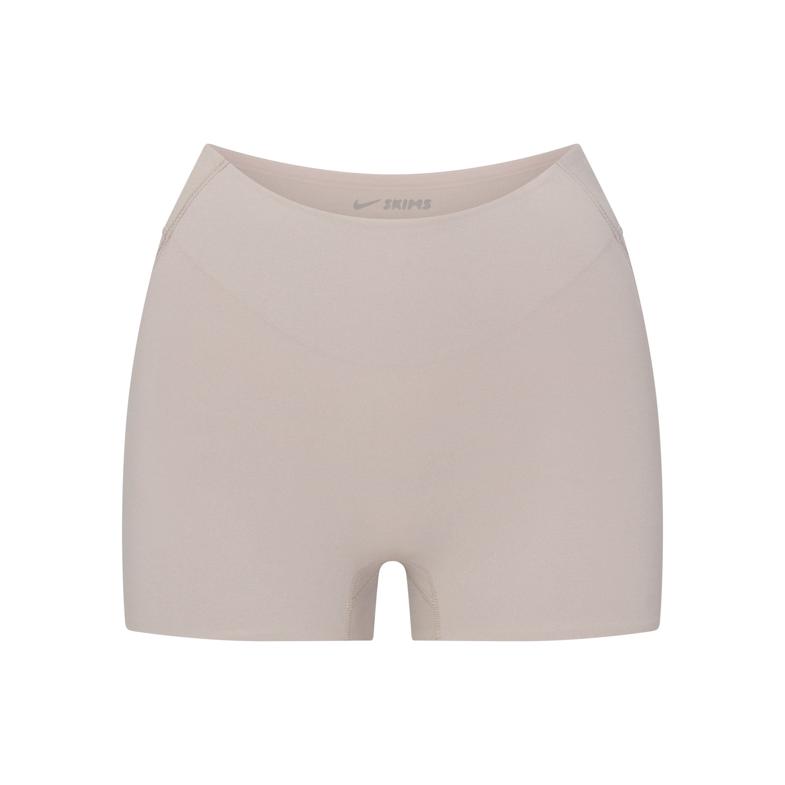 NikeSKIMS STUDIO STRETCH DIPPED 2 SHORT | LINEN