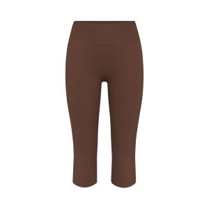 NikeSKIMS MATTE 17 CAPRI LEGGING | DARK SEPIA