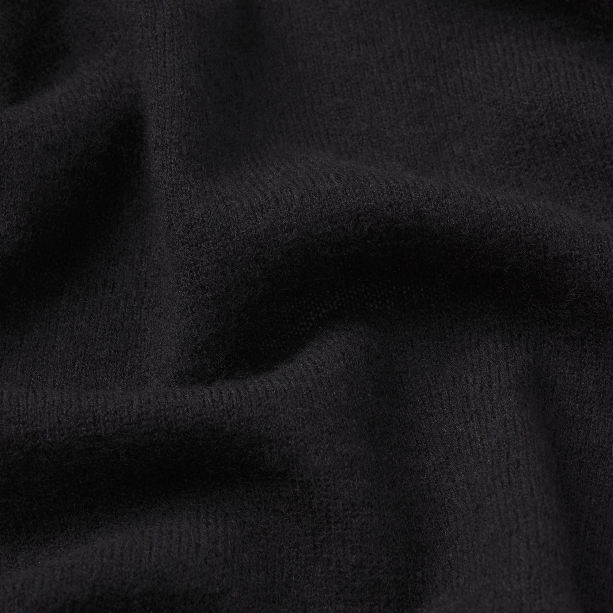 FEATHERWEIGHT CASHMERE TEE | ONYX - Image 5