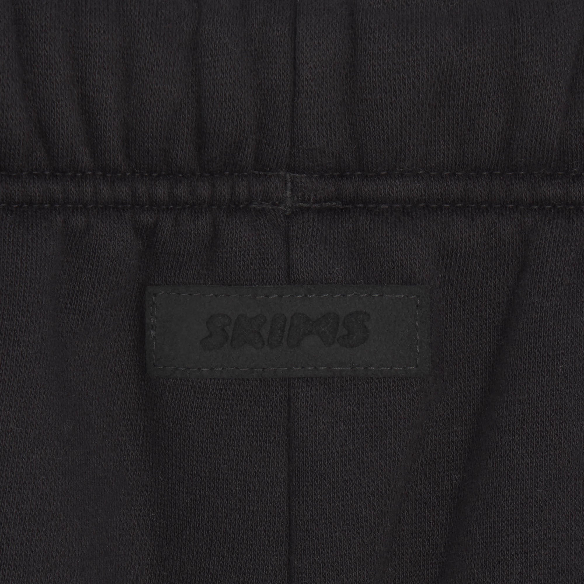 FLEECE LOUNGE MENS RELAXED SHORT | WASHED ONYX - Image 6