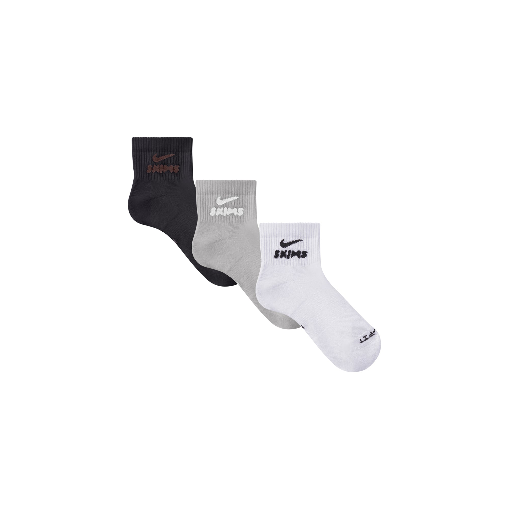NikeSKIMS ACCESSORIES DRI-FITâ„¢ QUARTER CREW SOCK 3-PACK | HEATHER GREY MULTI