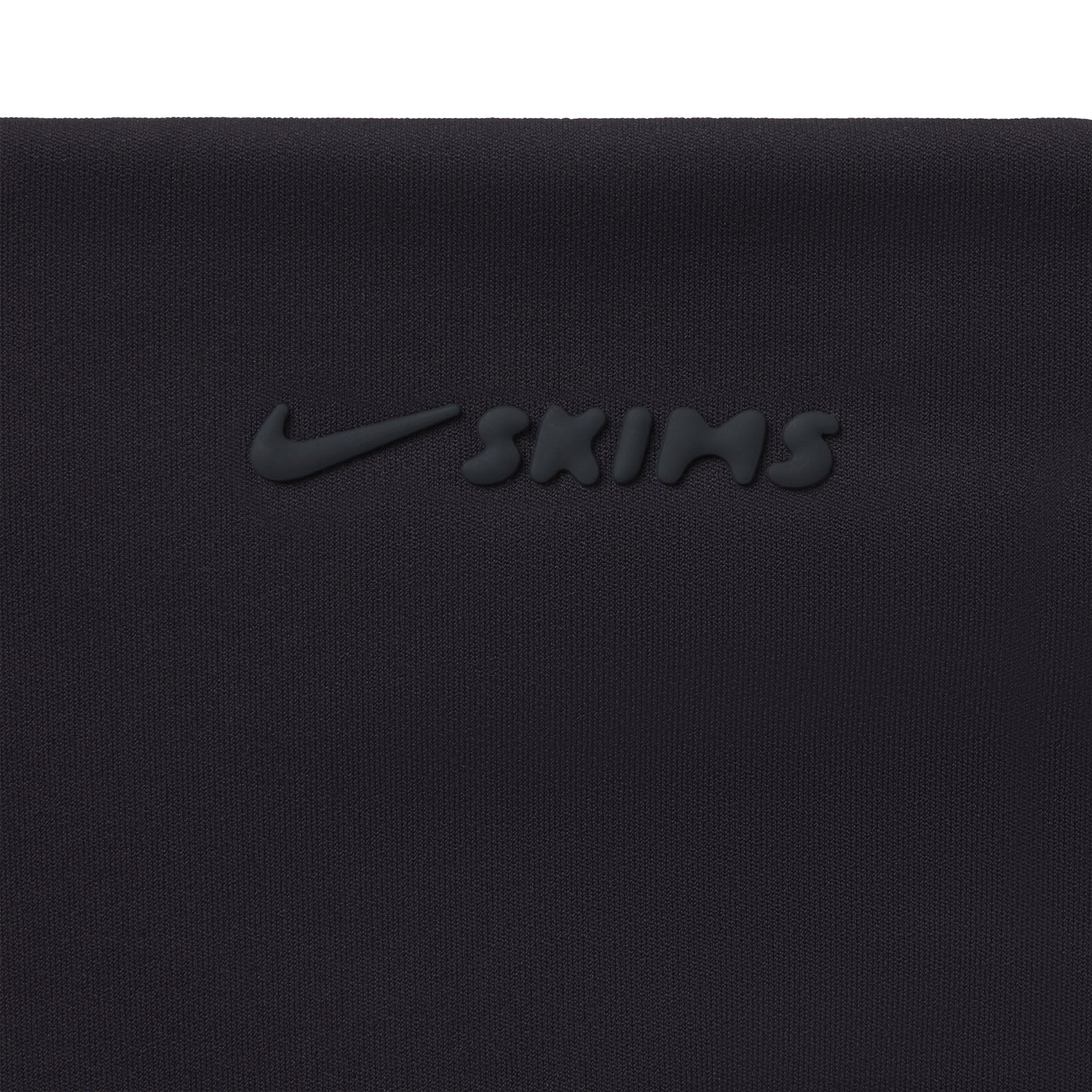 NikeSKIMS MATTE PADDED BABY T-SHIRT | OBSIDIAN - Image 6