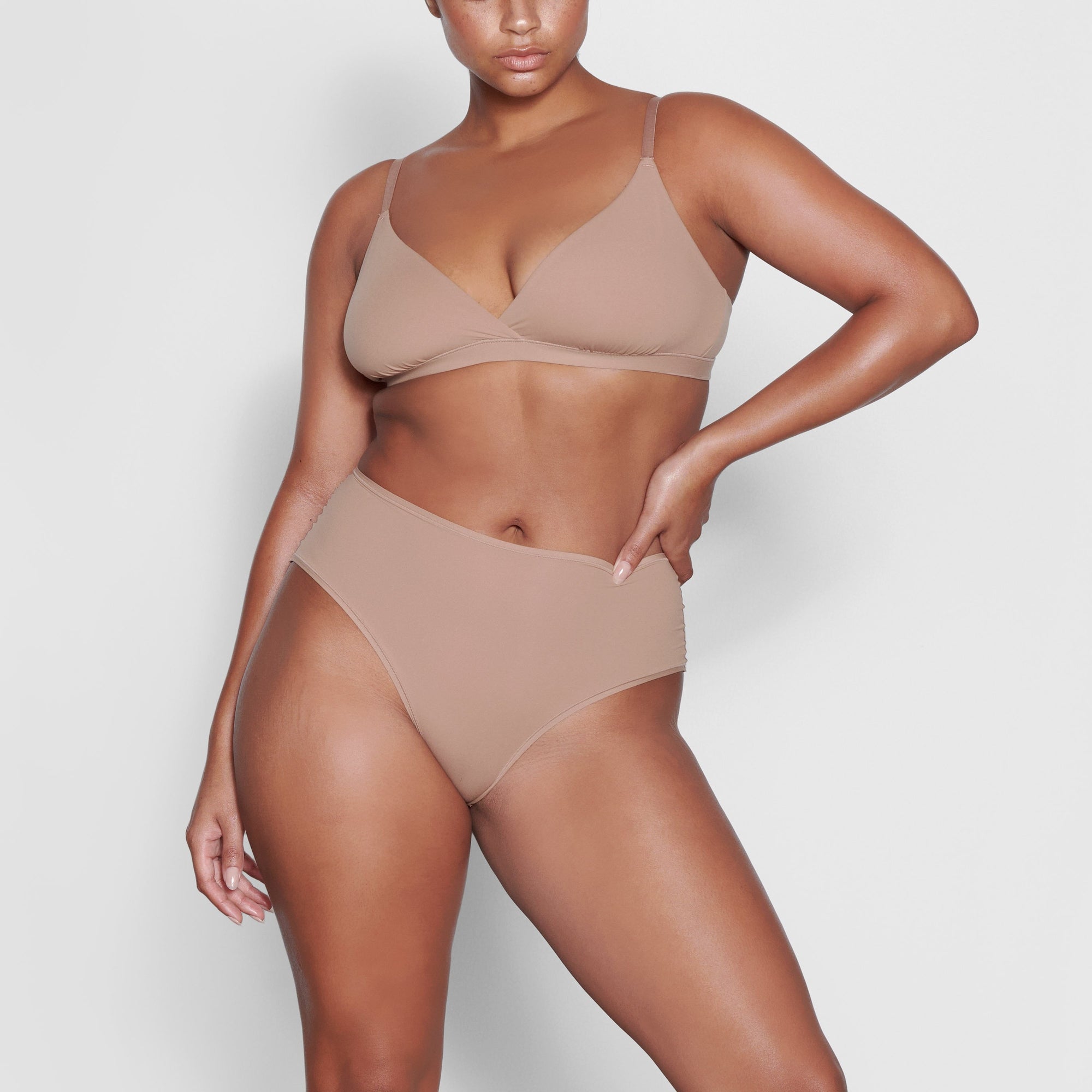 FITS EVERYBODY FULL BRIEF | SIENNA - Image 2