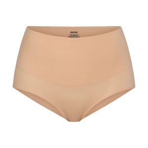 SMOOTHING INTIMATES HIGH-WAISTED BRIEF | CLAY