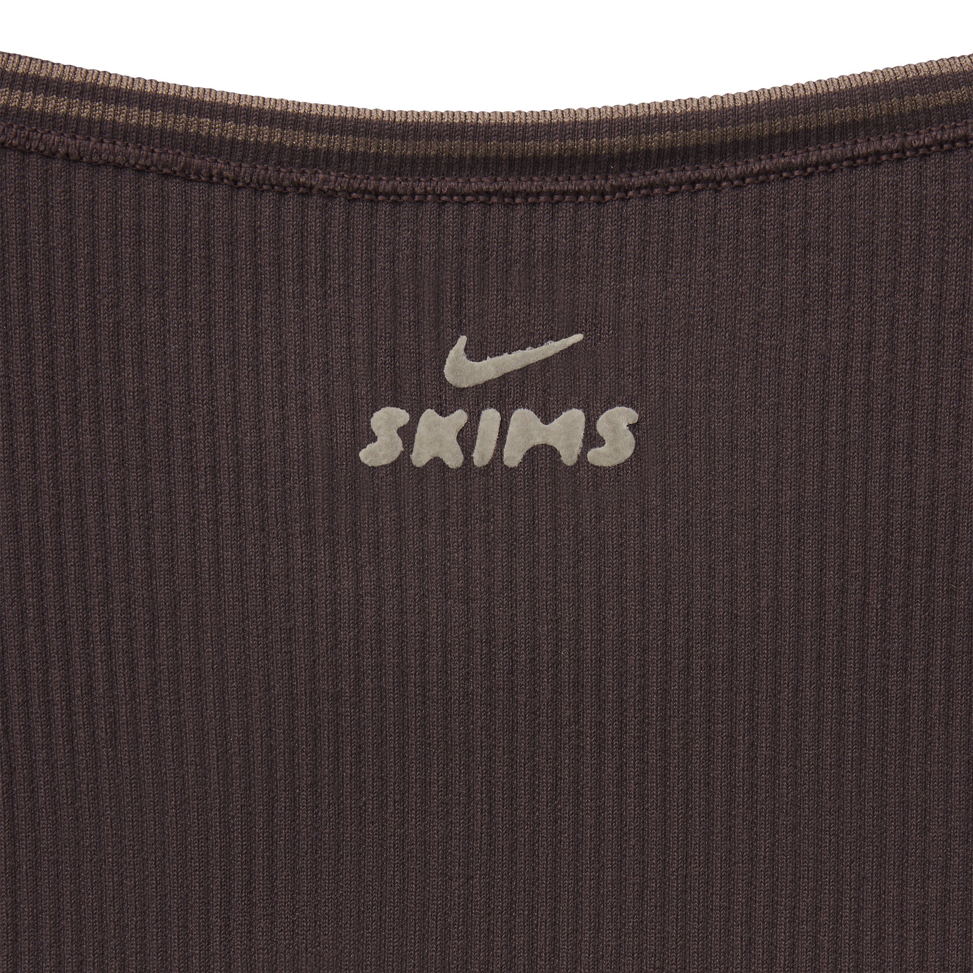NikeSKIMS RIBBED SEAMLESS CAMI | PHOENIX - Image 5