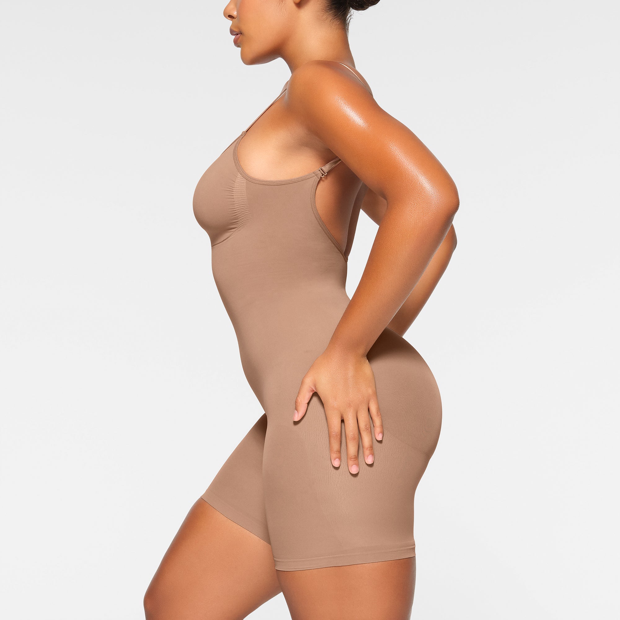 SEAMLESS SCULPT LOW BACK MID THIGH BODYSUIT | SIENNA - Image 4