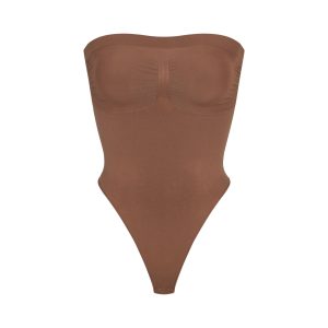 SEAMLESS SCULPT STRAPLESS THONG BODYSUIT | JASPER
