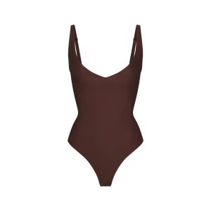 SKIMS BODY CORE SCULPT PLUNGE THONG BODYSUIT | COCOA