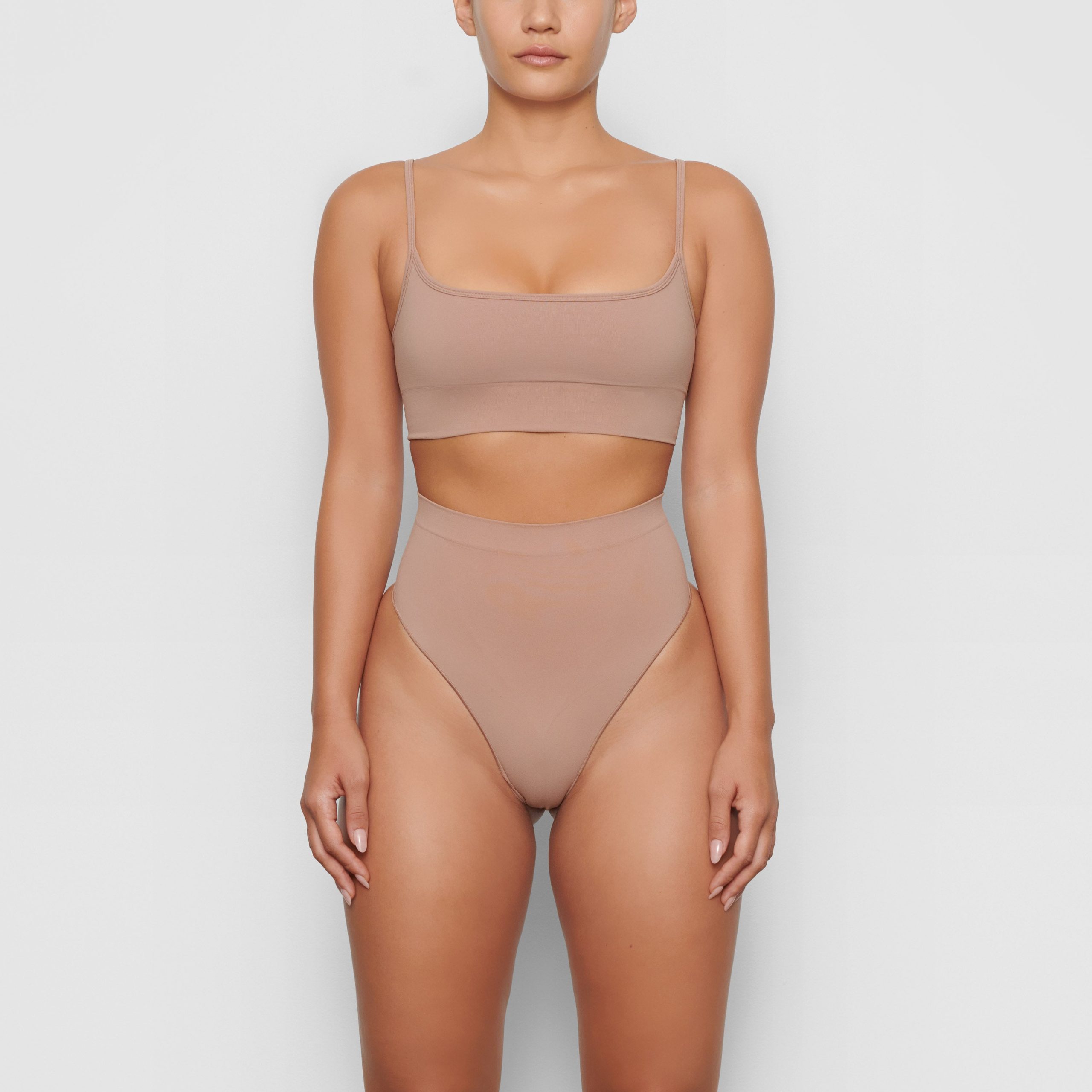 SEAMLESS SCULPT MID WAIST THONG | SIENNA - Image 2