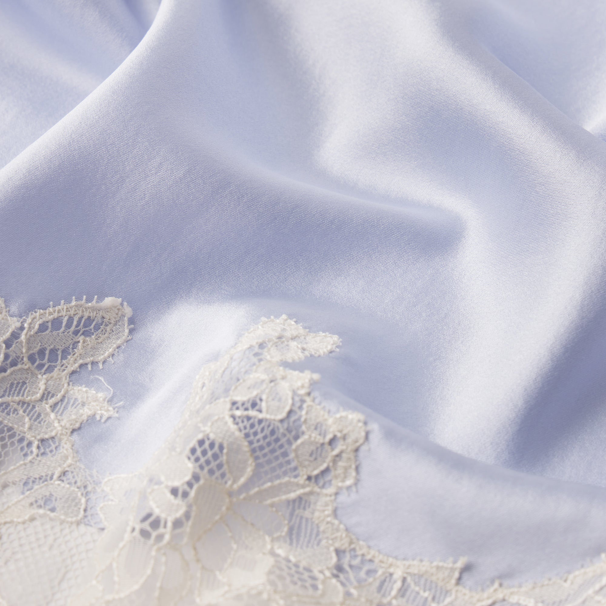SILK LACE PLUNGE BRALETTE | PERIWINKLE CONTRAST - Image 6