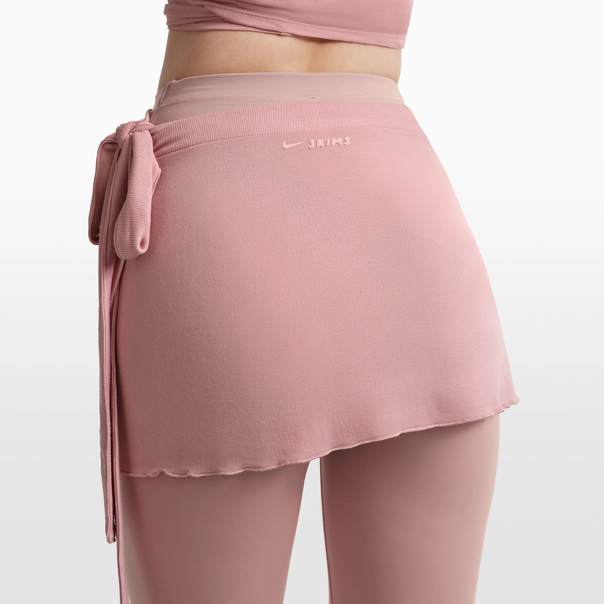 NikeSKIMS STRETCH KNIT WRAP SKIRT | HIMALAYAN - Image 5