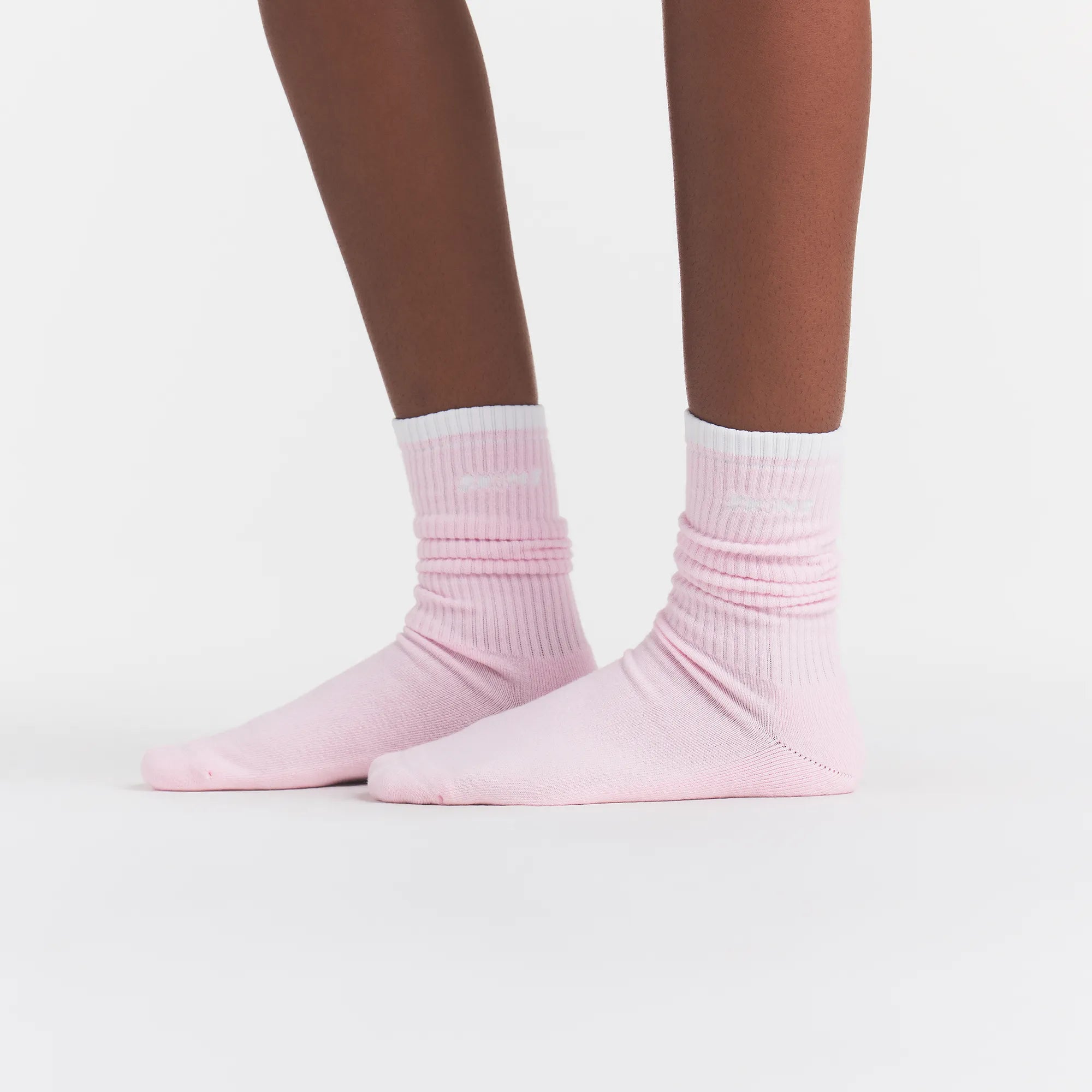SKIMS SOCKS RIBBED CREW LOGO SOCK 3-PACK | CHERRY BLOSSOM MULTI - Image 4