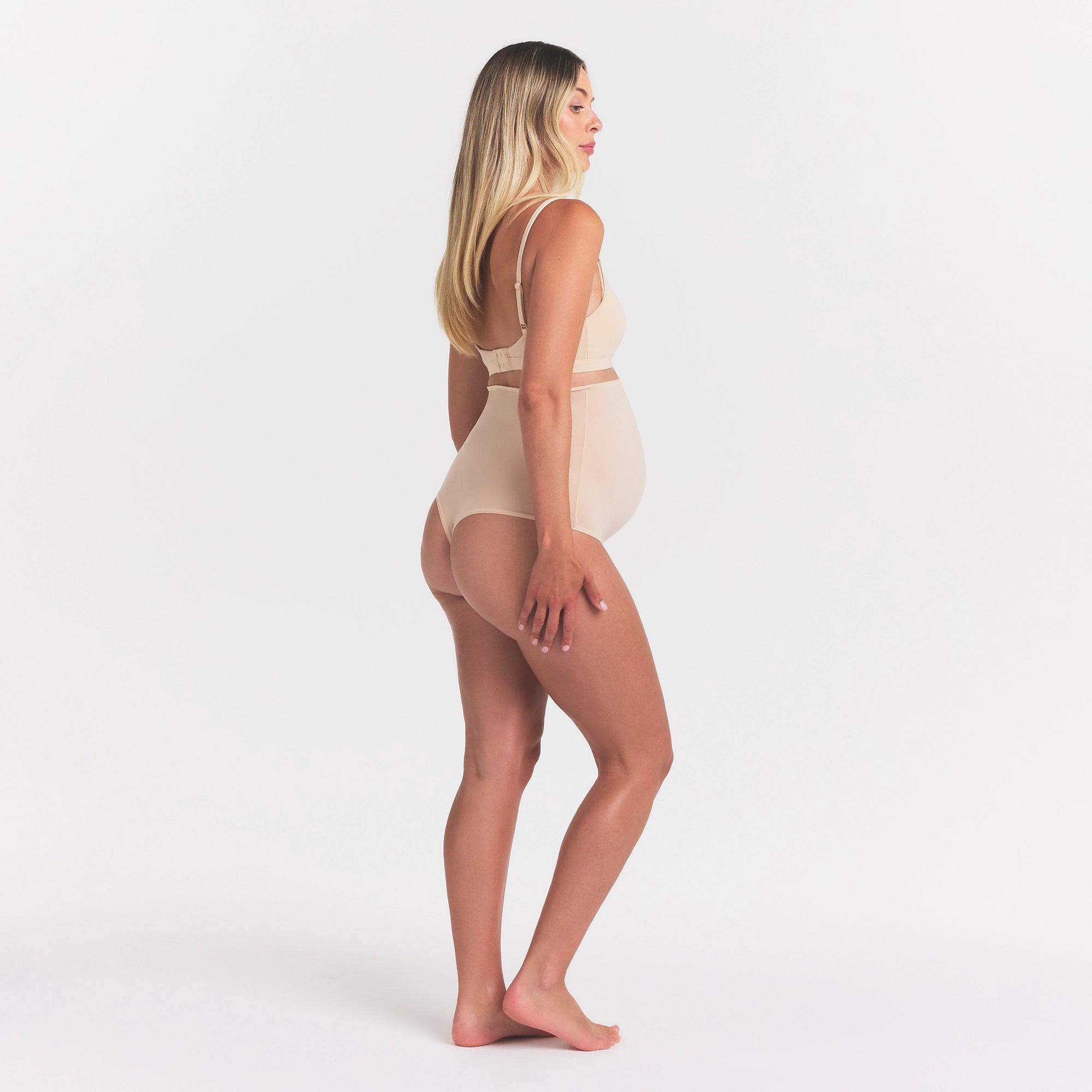 FITS EVERYBODY MATERNITY NURSING SCOOP BRALETTE | SAND - Image 5