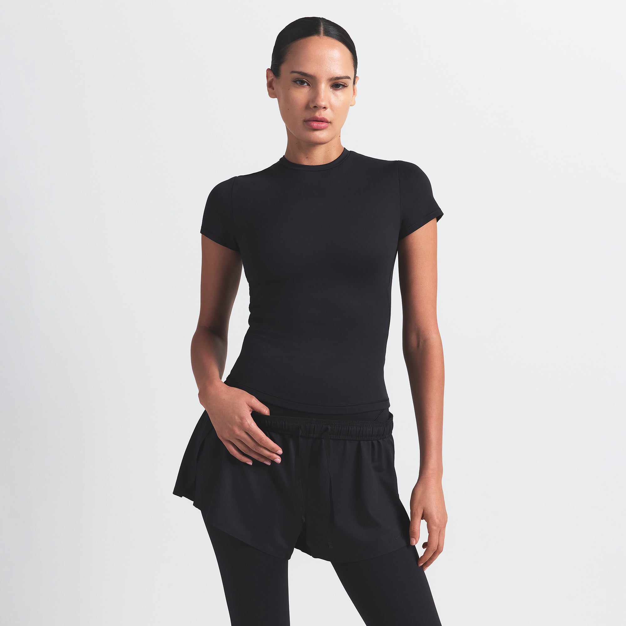 NikeSKIMS MATTE PADDED BABY T-SHIRT | OBSIDIAN - Image 3