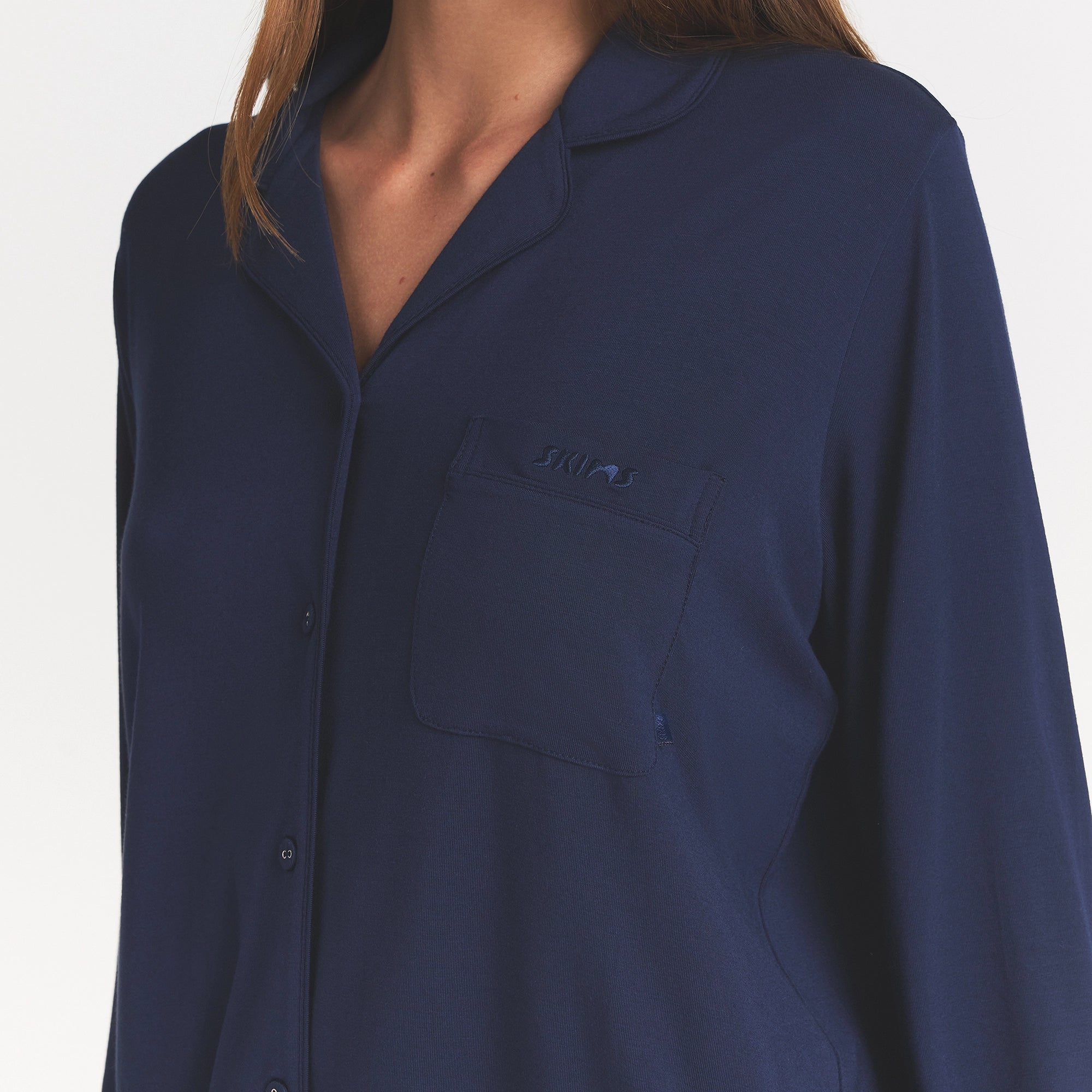 SKIMS SLEEP LONG SLEEVE BUTTON UP SET | NAVY - Image 4