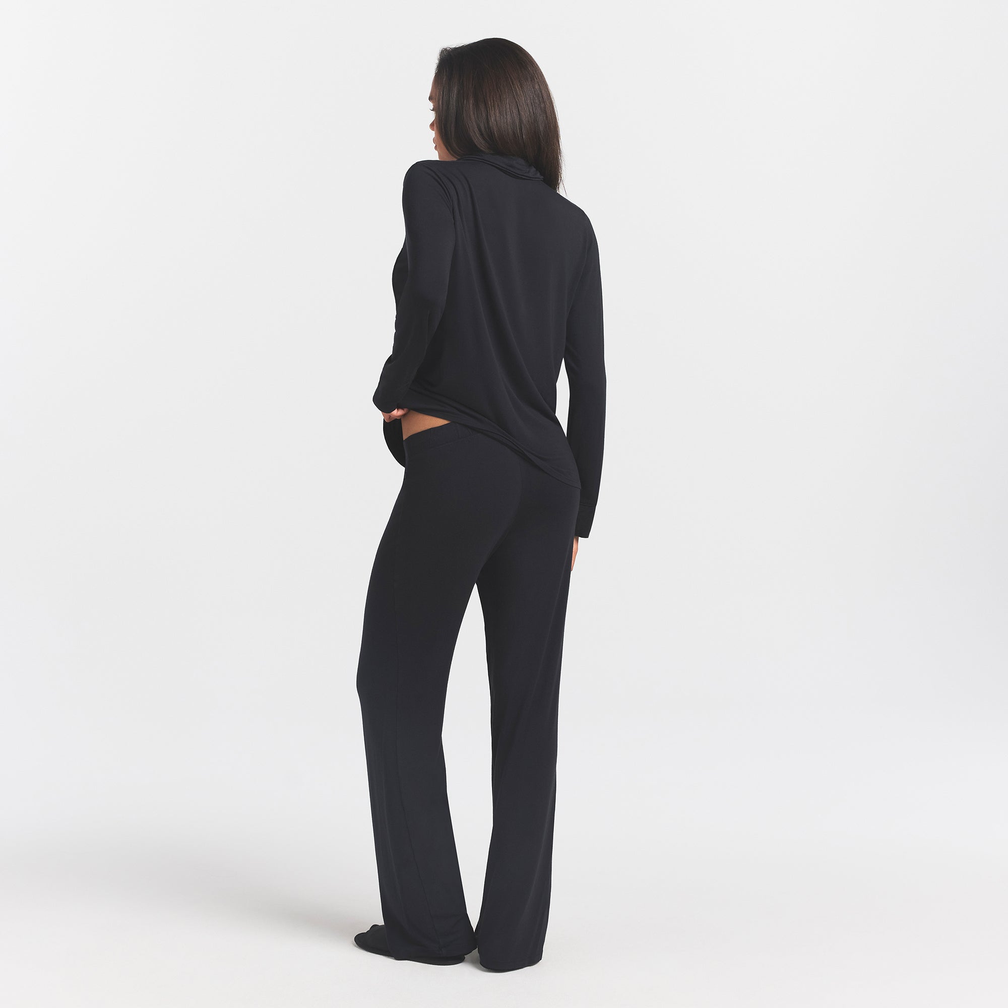 SKIMS SLEEP LONG SLEEVE BUTTON UP SET | ONYX - Image 5