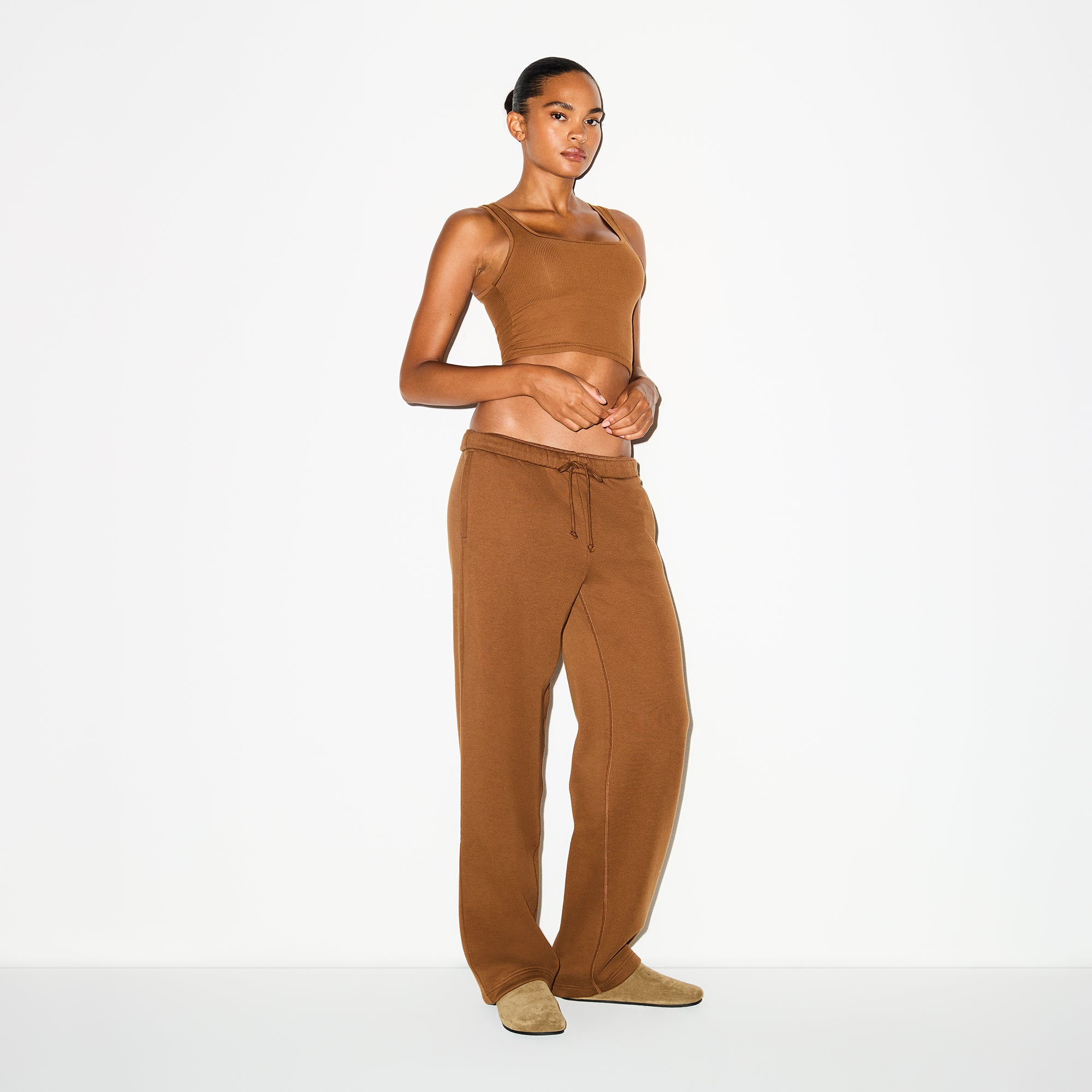 COTTON FLEECE CLASSIC STRAIGHT LEG PANT | BISON - Image 2
