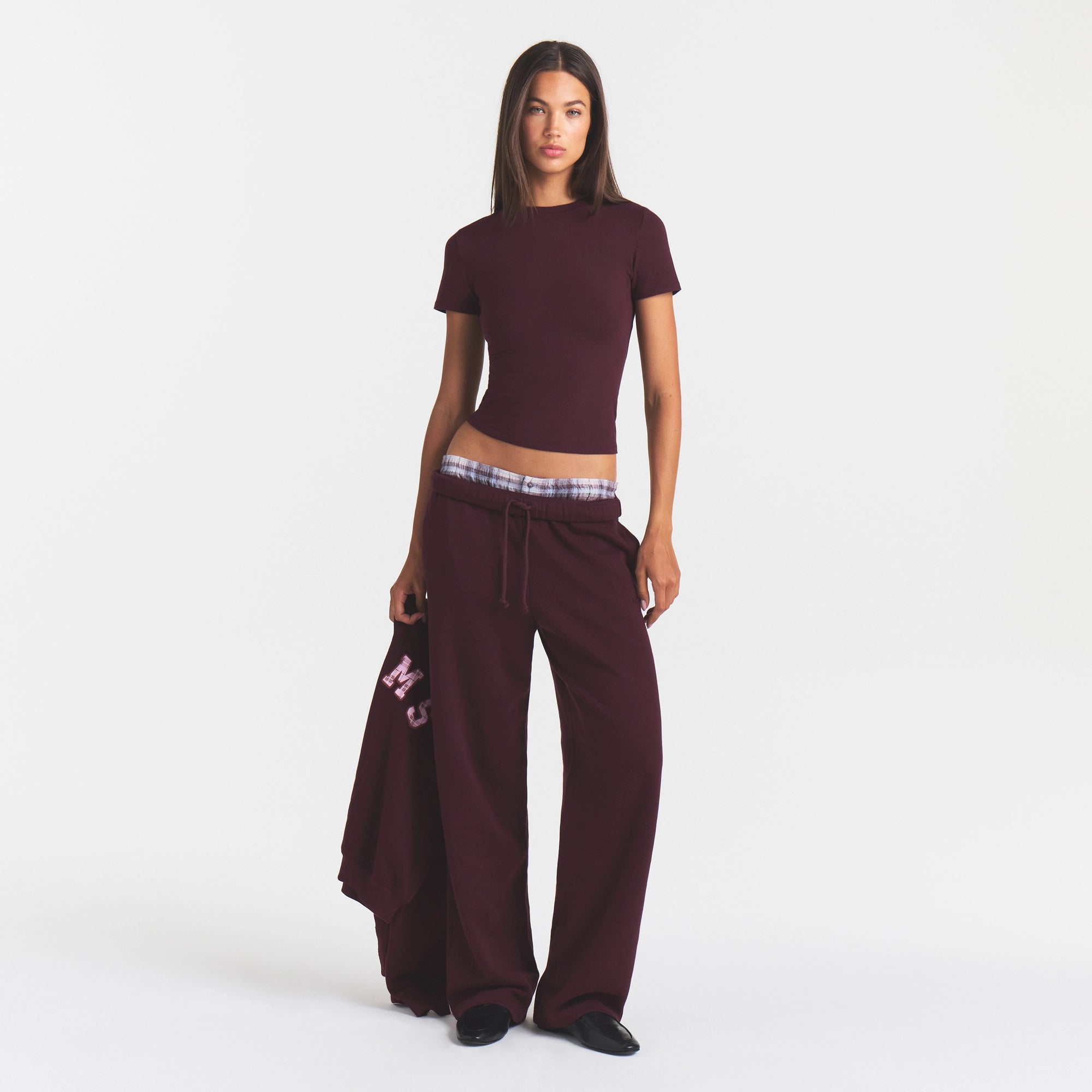COTTON FLEECE CLASSIC STRAIGHT LEG PANT | CURRANT - Image 2