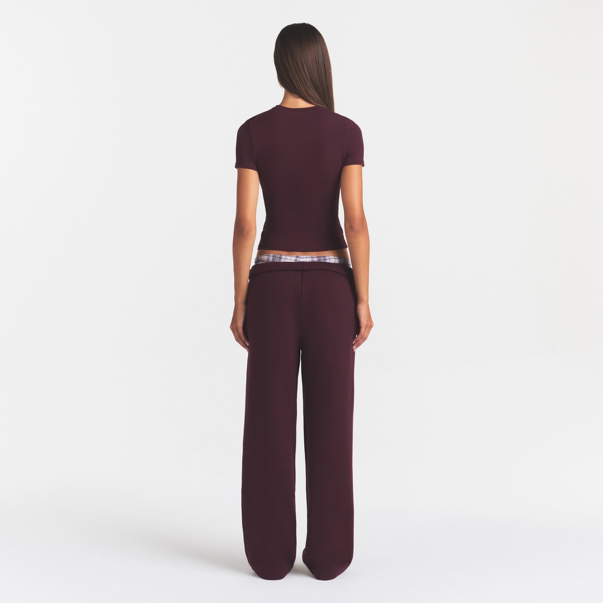 COTTON FLEECE CLASSIC STRAIGHT LEG PANT | CURRANT - Image 3