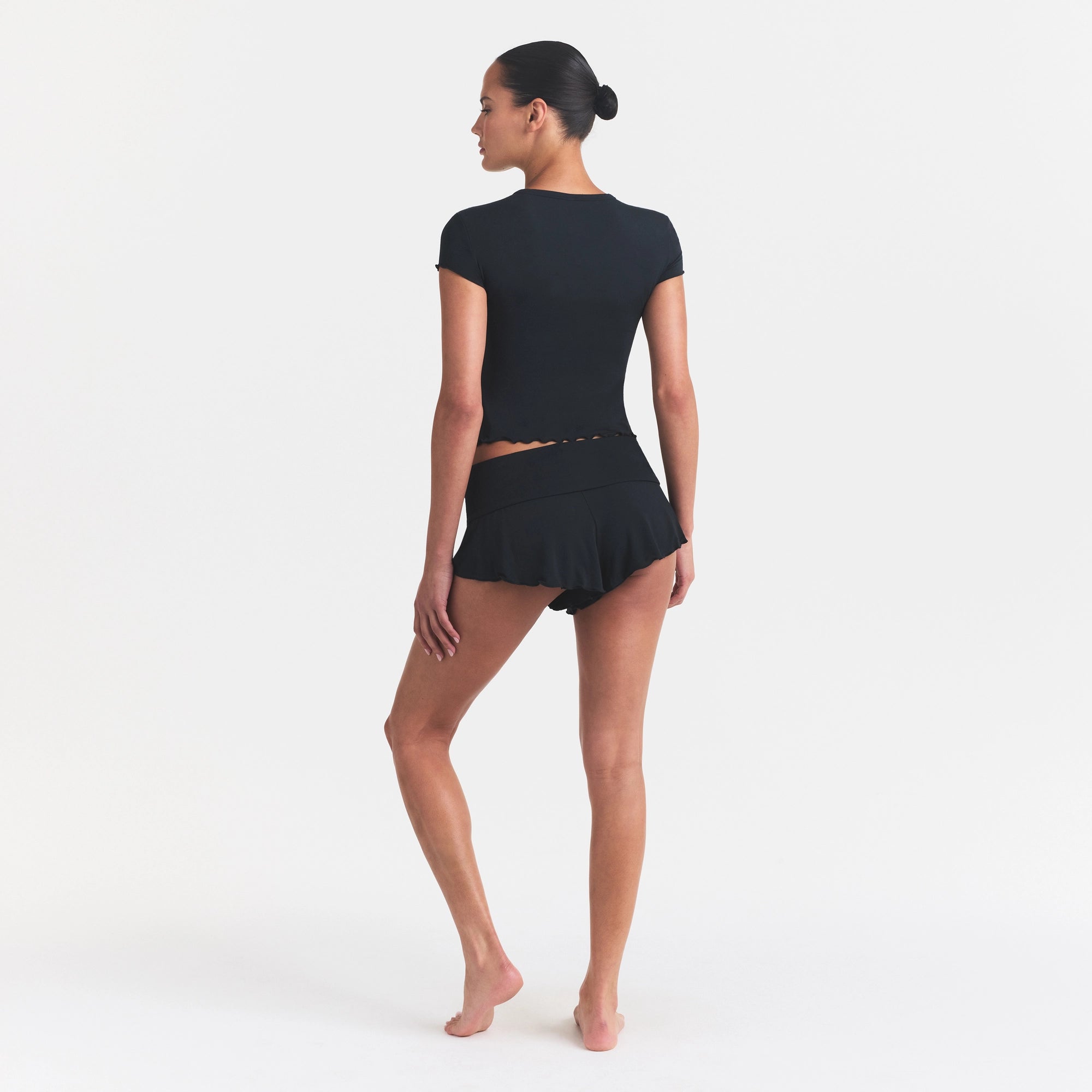 SKIMS SLEEP HENLEY AND FOLDOVER SHORT SET | ONYX - Image 4