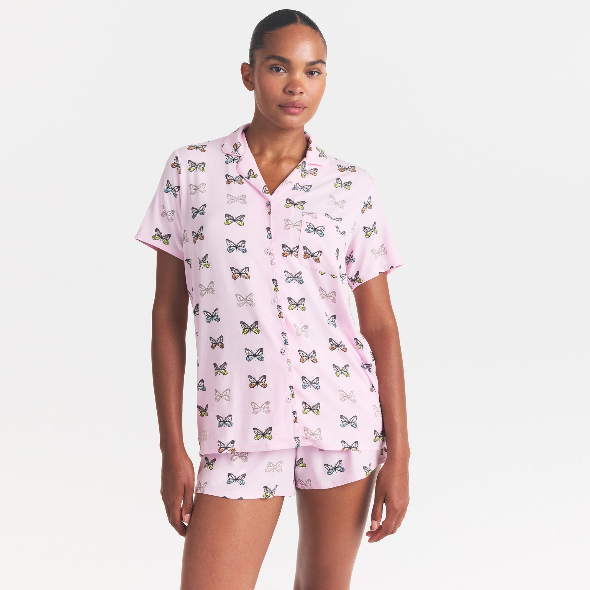 SKIMS SLEEP SHORT SLEEVE BUTTON UP SET | PEONY BUTTERFLY PRINT - Image 3