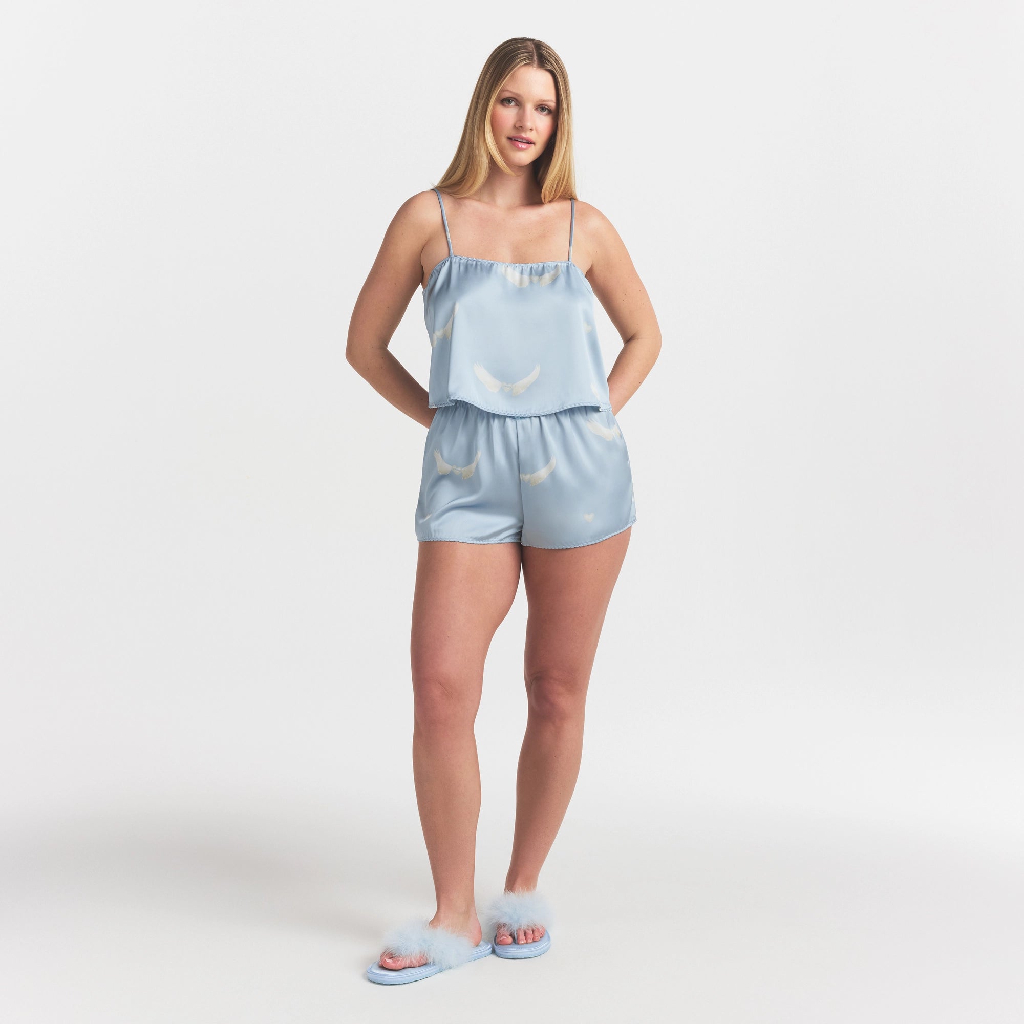 WOVEN SHINE CAMI AND SHORT SLEEP SET | AERO WING HEARTS PRINT - Image 2
