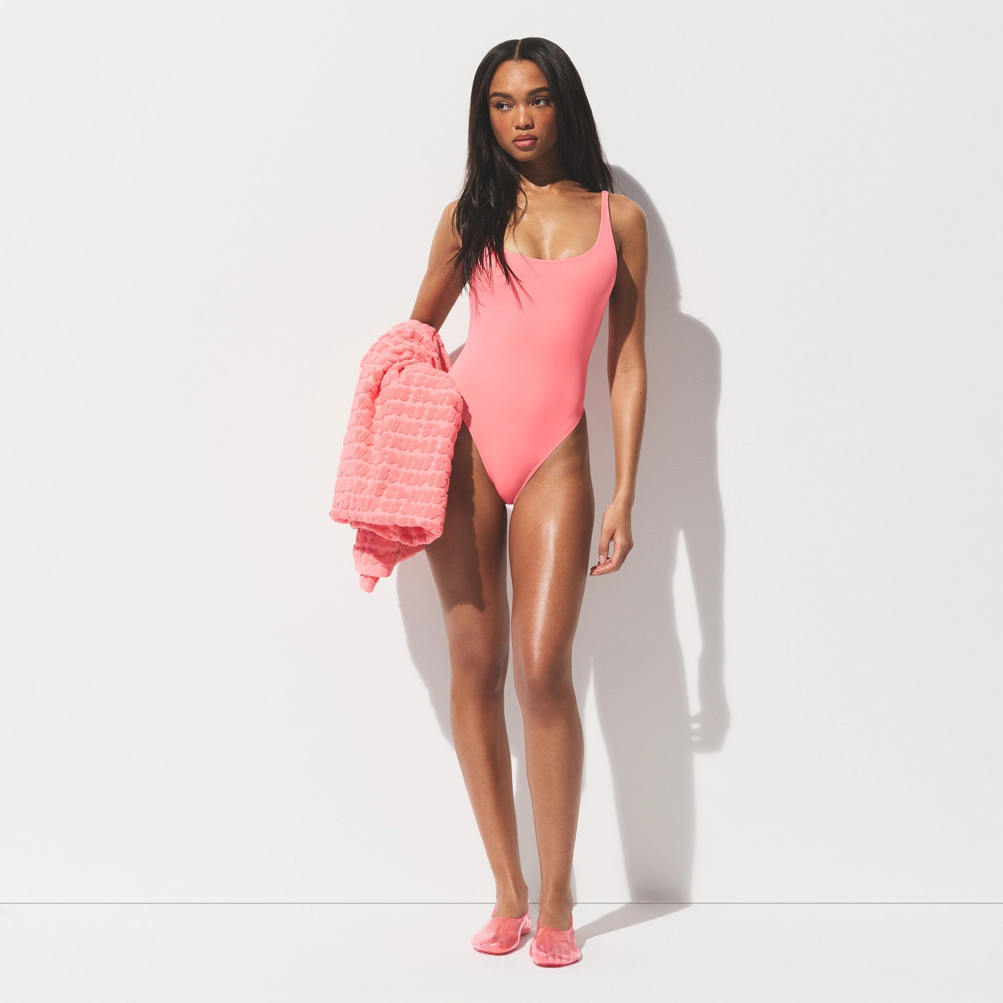 SIGNATURE SWIM TOWEL | MELON - Image 2