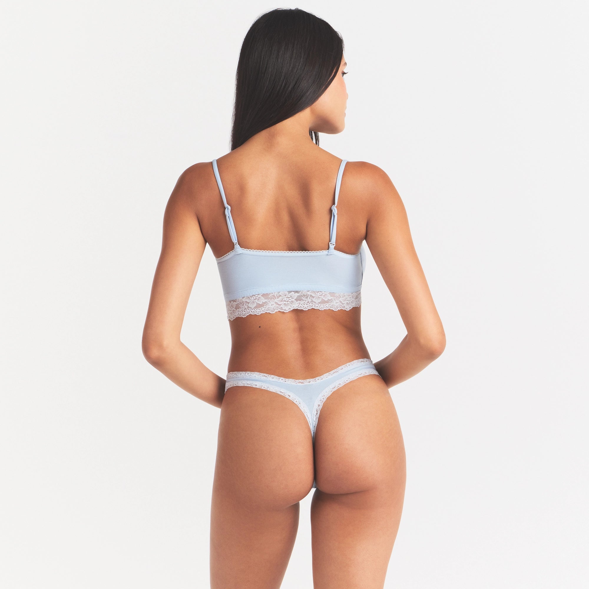LIGHTWEIGHT COTTON LACE THONG | AIRSPACE - Image 4