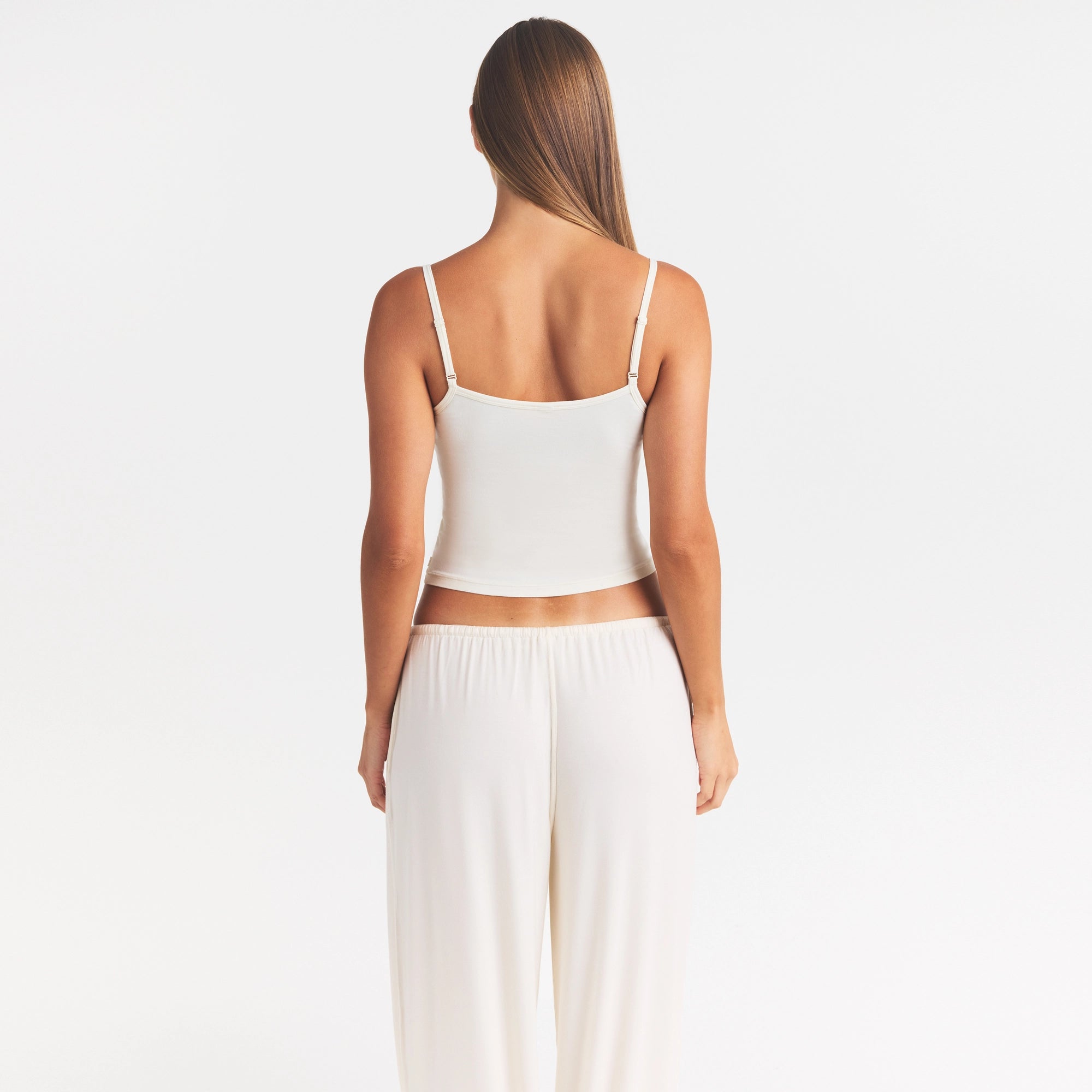 SKIMS SLEEP CAMI | ECRU - Image 4