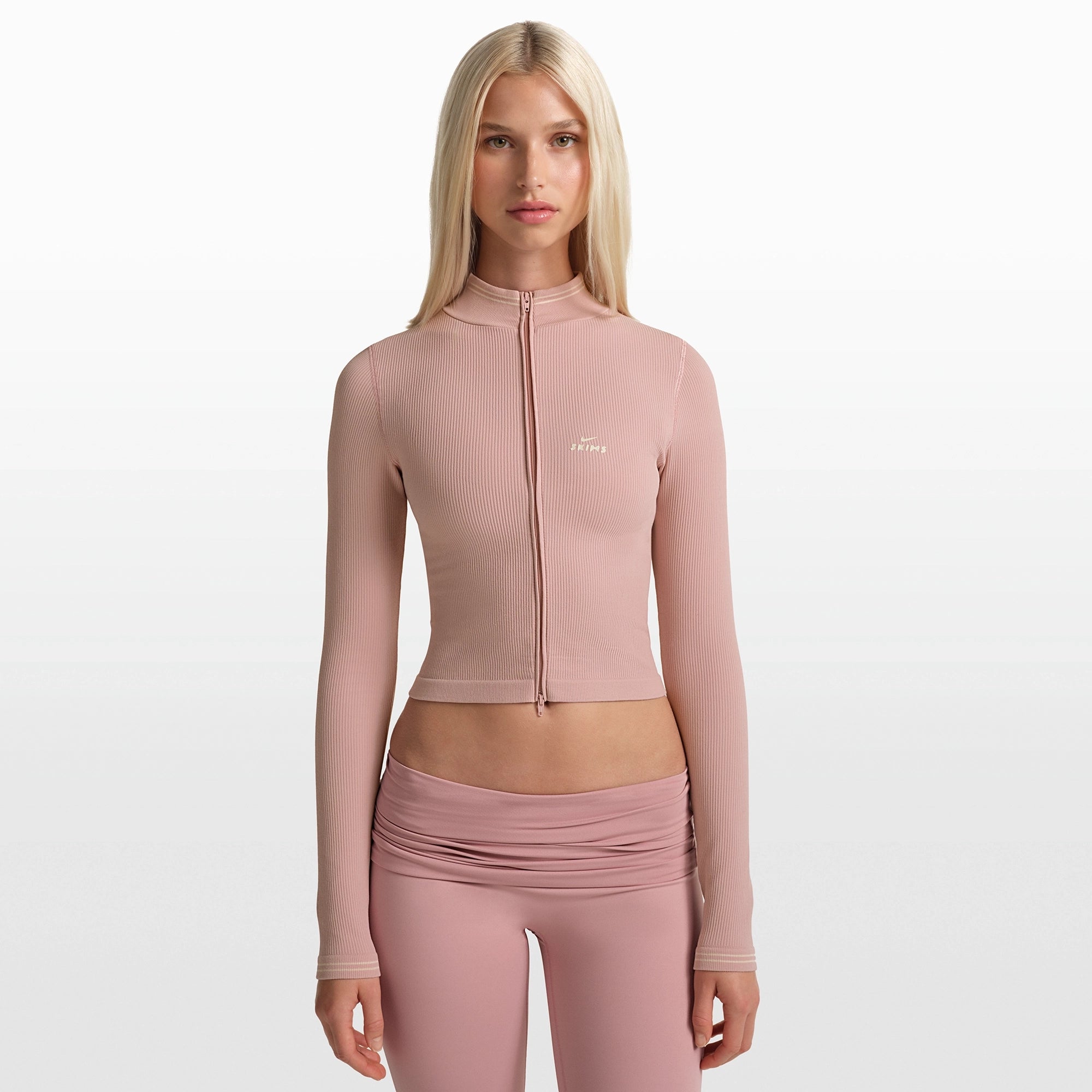 NikeSKIMS RIBBED SEAMLESS ZIP UP CROP JACKET | HIMALAYAN - Image 4