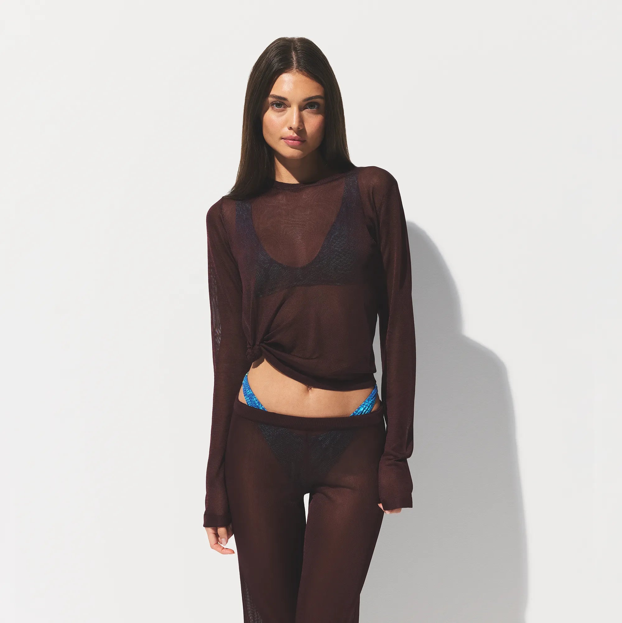 SLINKY KNIT CREW NECK LONG SLEEVE TOP | CURRANT - Image 3