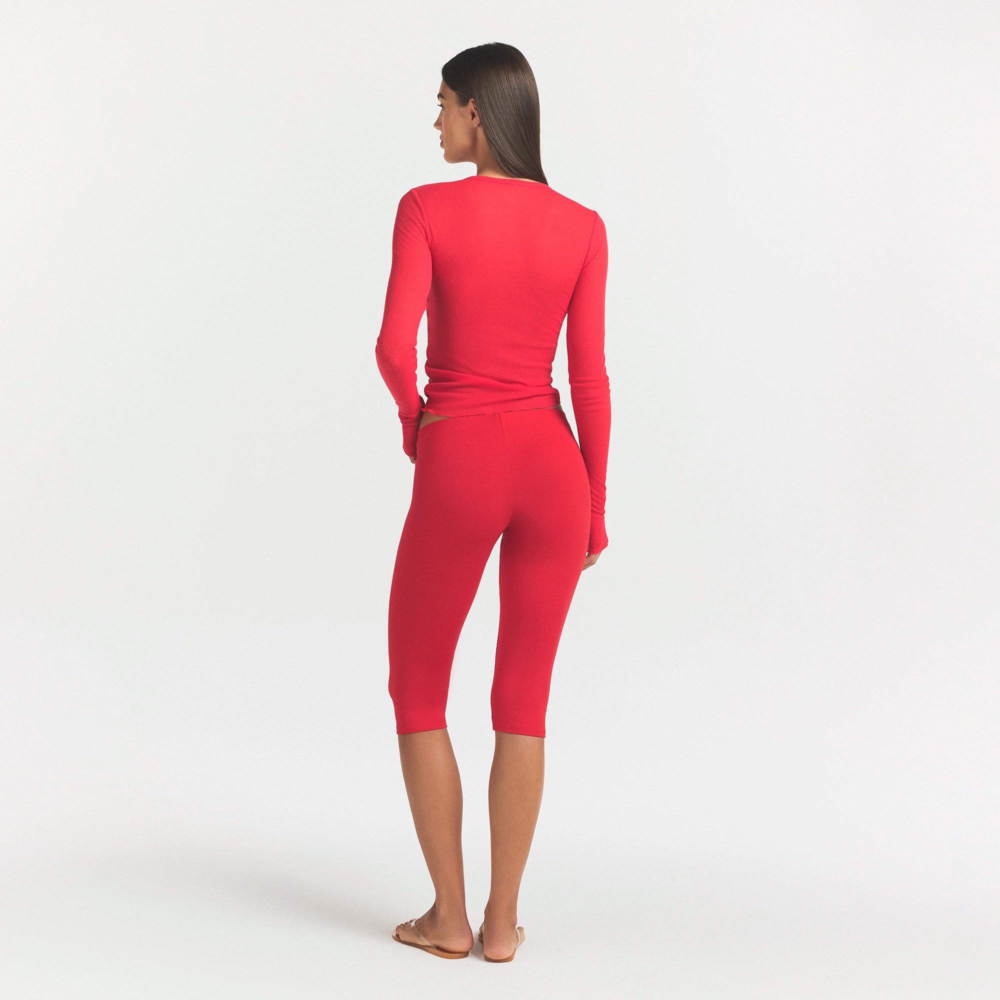 SHEER RIB LONG SLEEVE TOP | CARMINE - Image 4