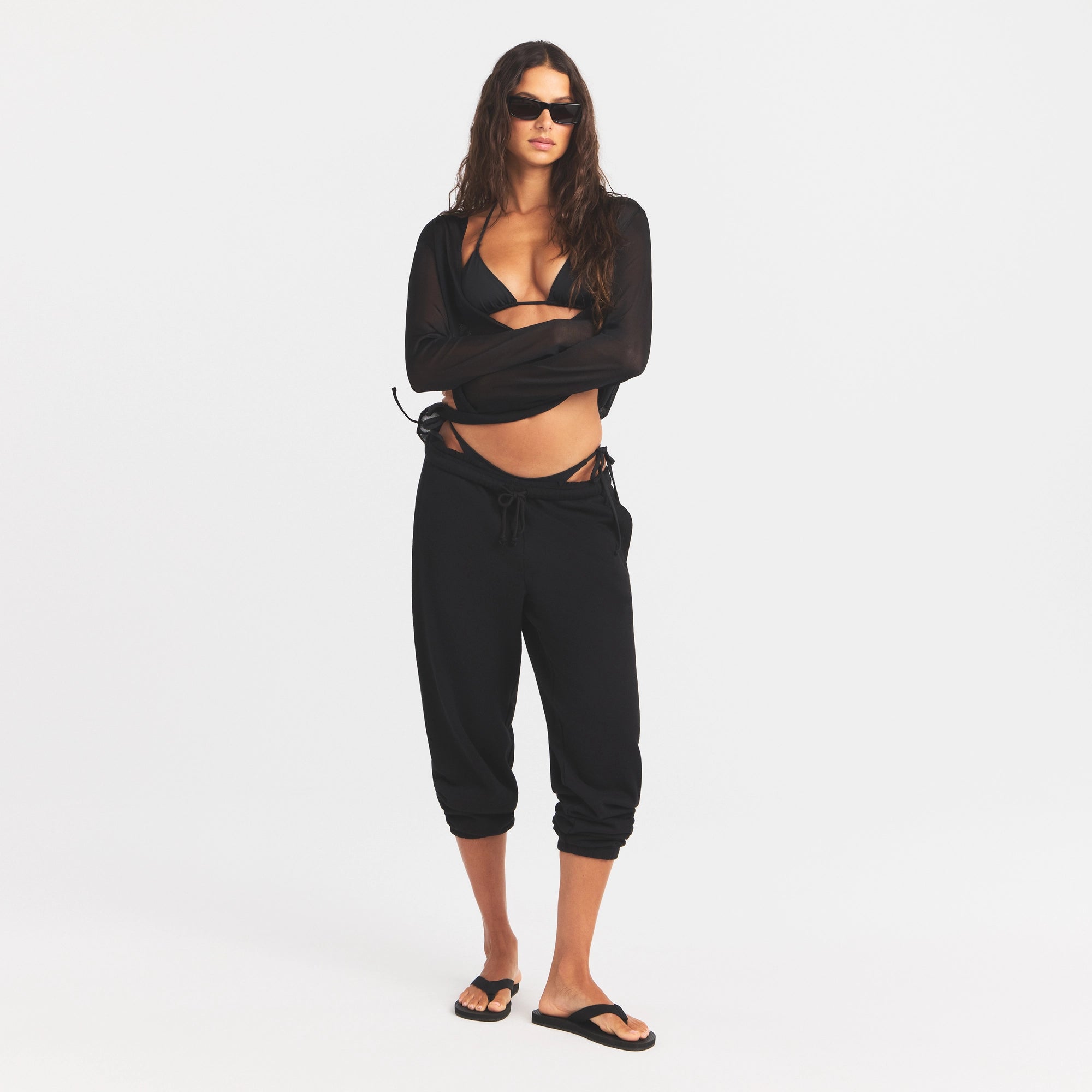 SLINKY KNIT DEEP PLUNGE TOP | OBSIDIAN - Image 6
