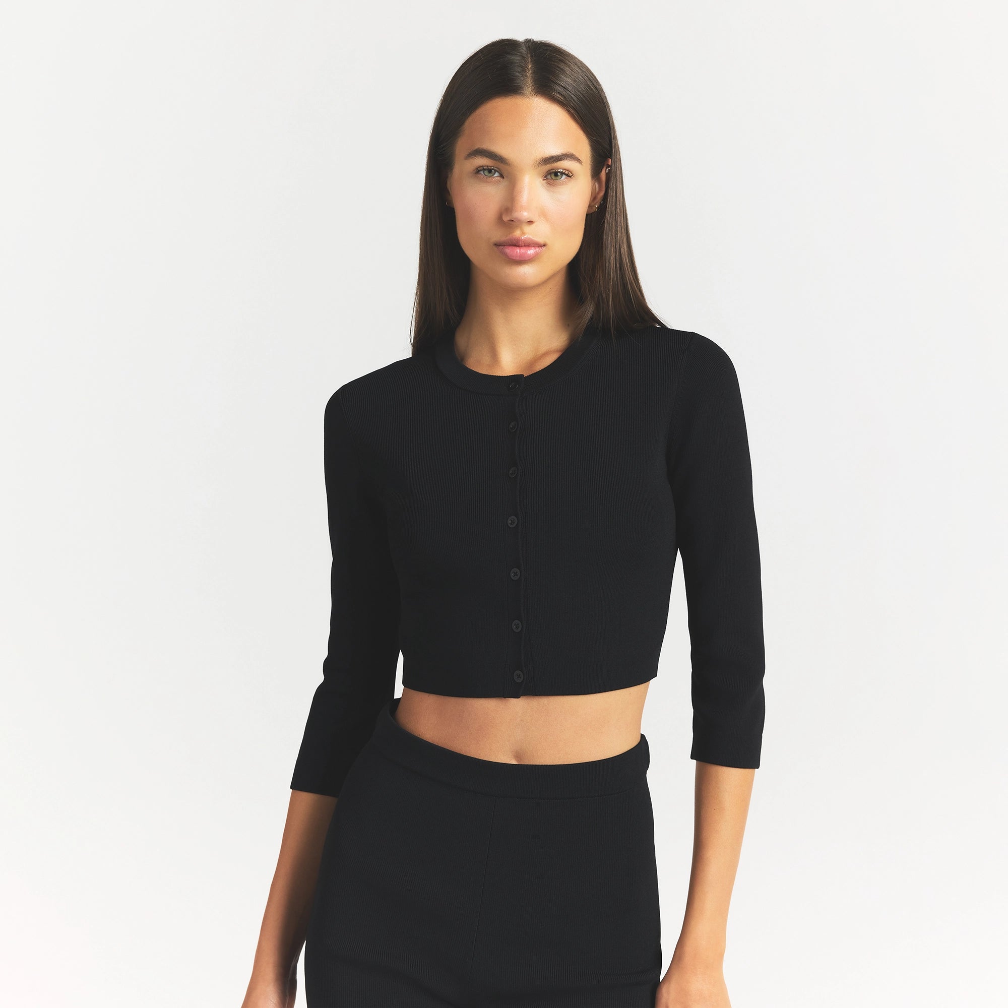 REFINED KNIT CROPPED CARDIGAN | OBSIDIAN - Image 3