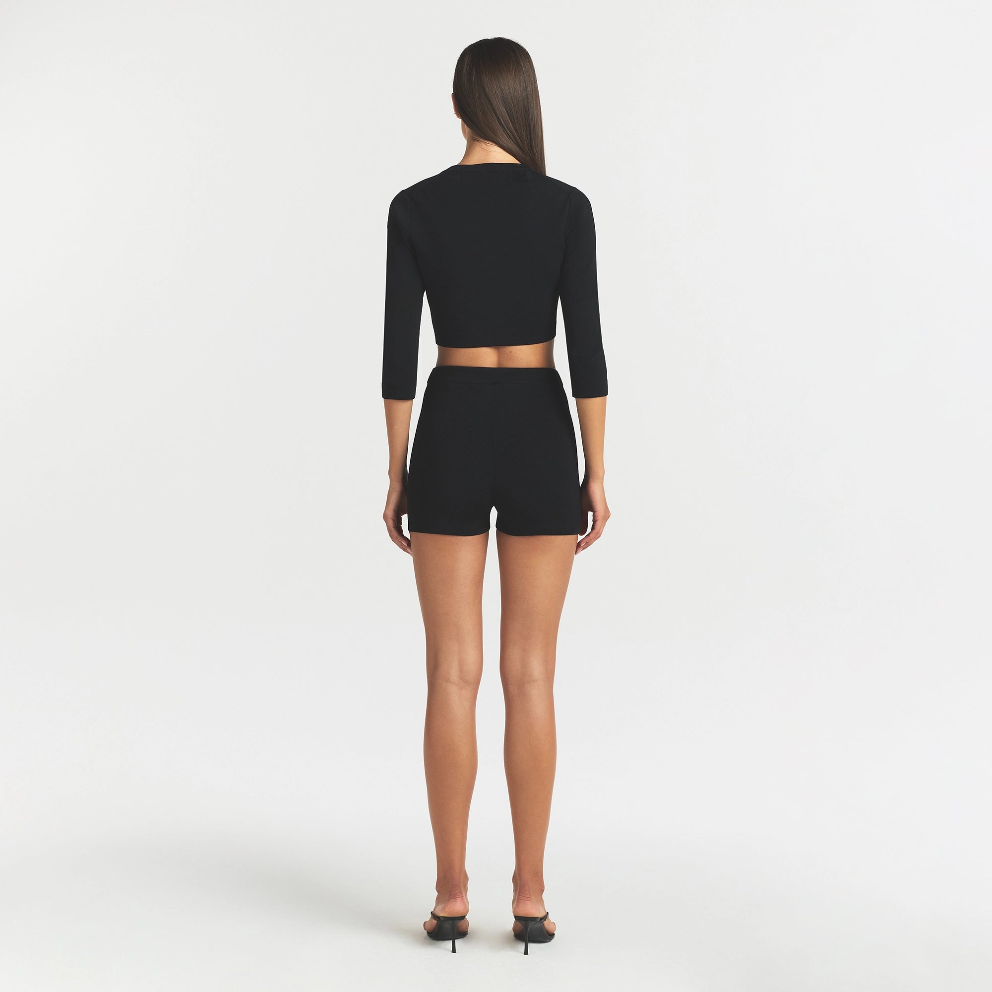 REFINED KNIT CROPPED CARDIGAN | OBSIDIAN - Image 4
