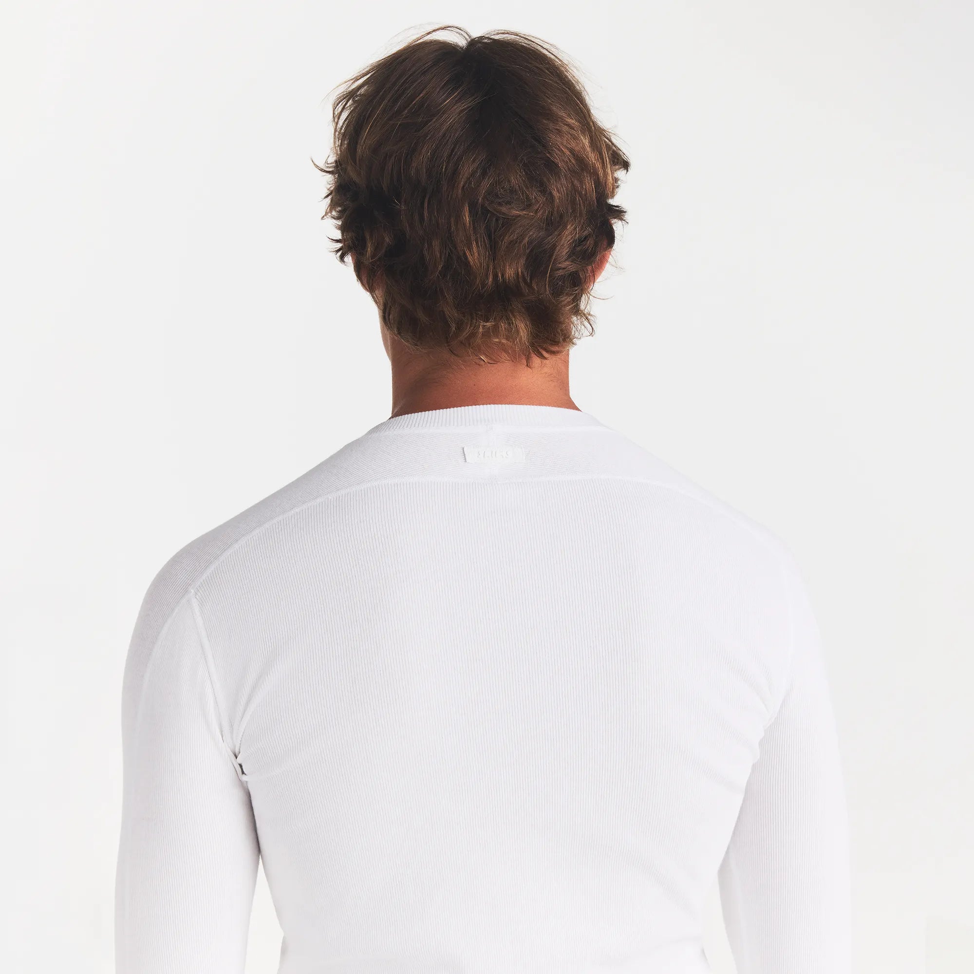 SKIMS COTTON RIB MENS HENLEY | CHALK - Image 4