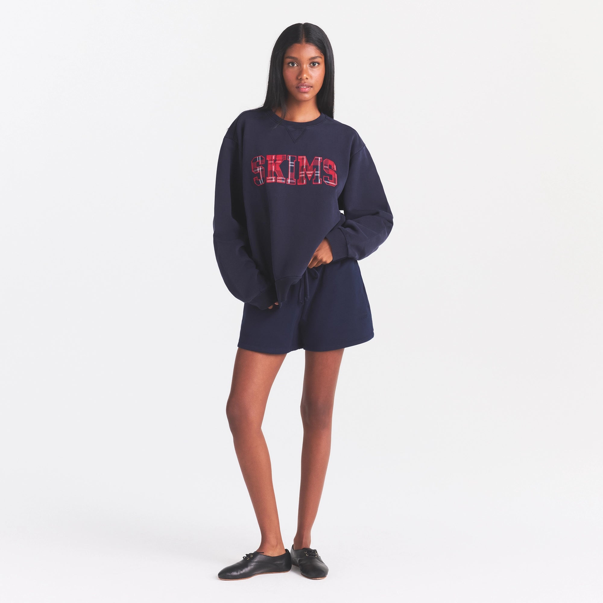 BOYFRIEND FLEECE OVERSIZED CREWNECK | BLUE BLACK SKIMS PLAID - Image 2