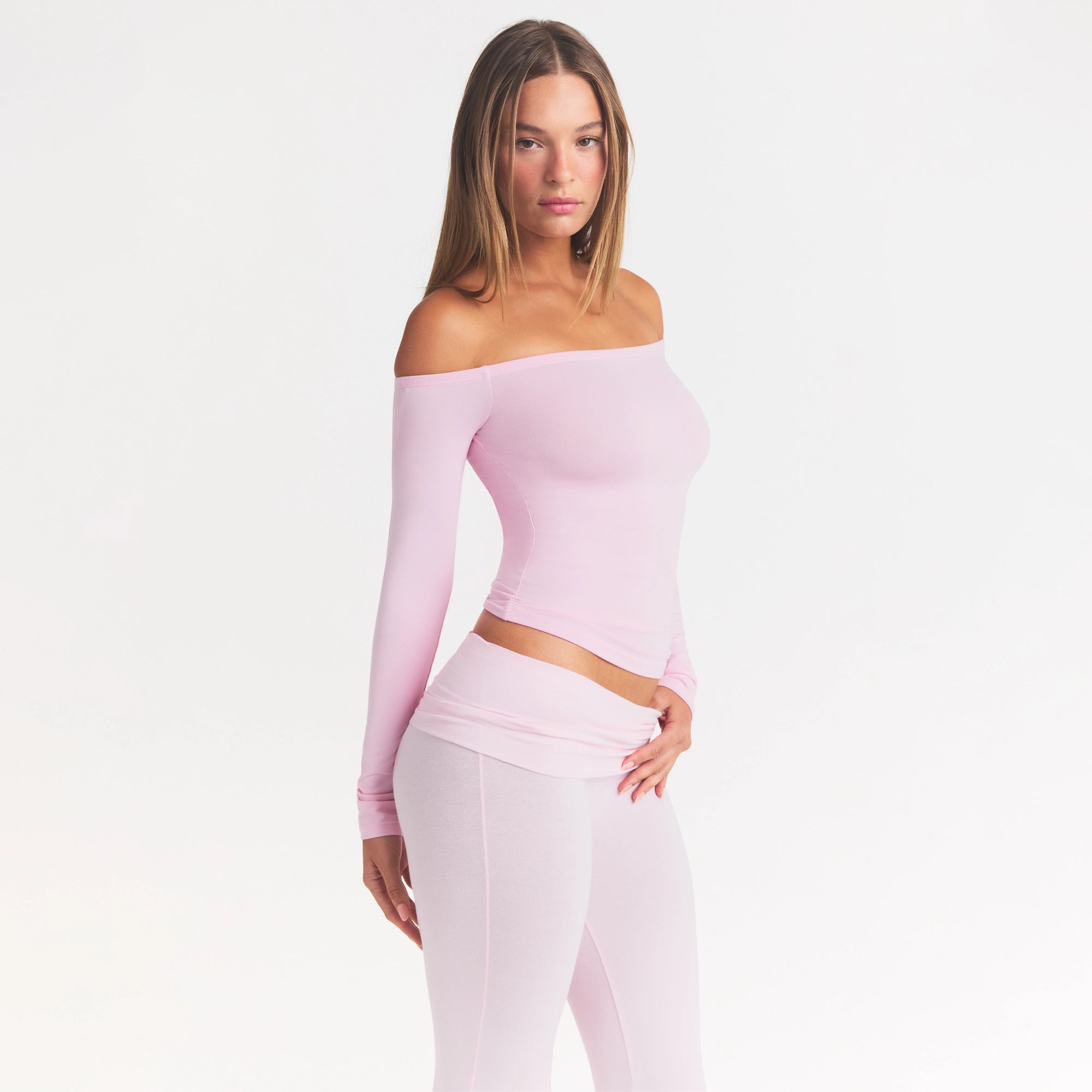 SMOOTH LAYERS OFF THE SHOULDER TOP | PEONY - Image 3