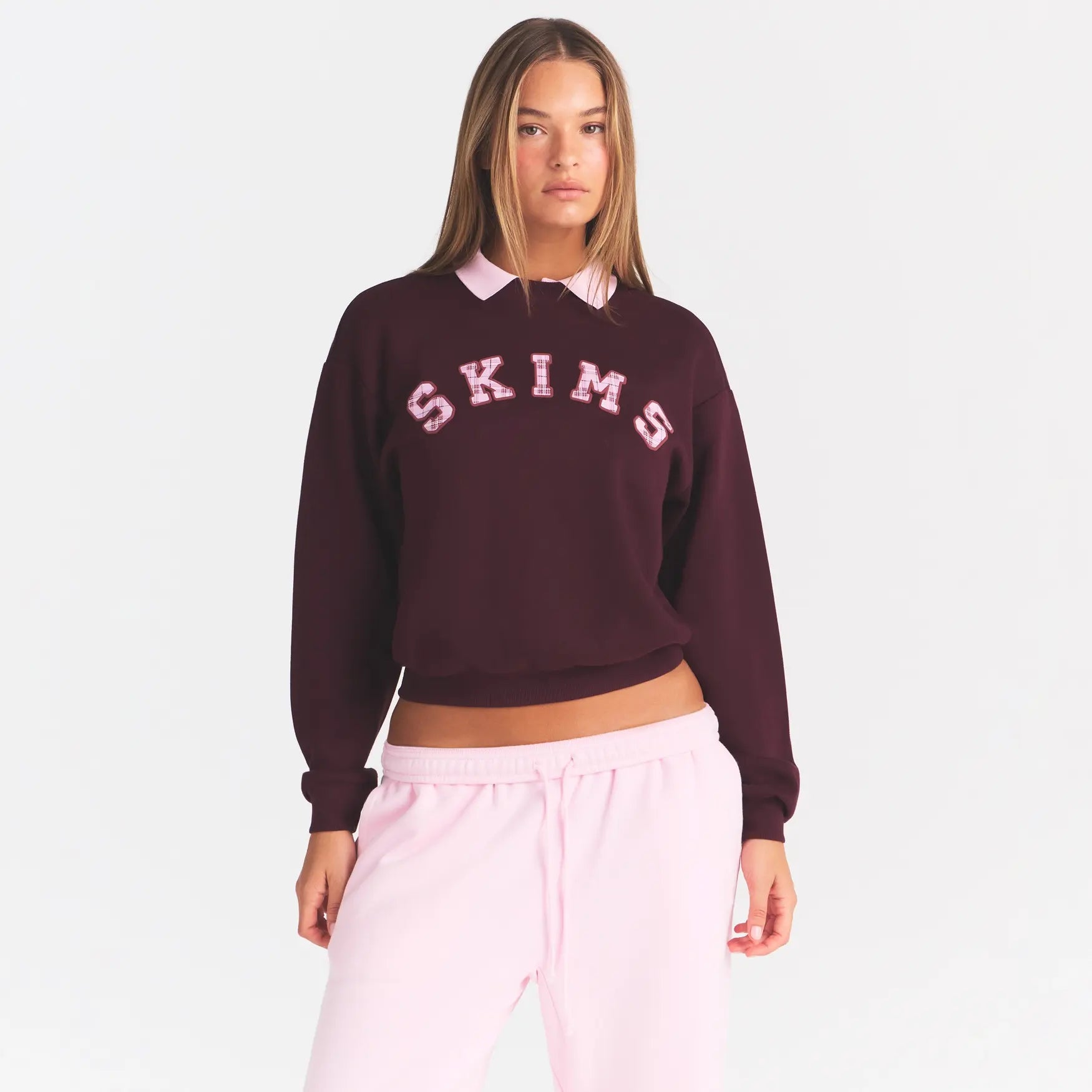 COTTON FLEECE CLASSIC CREWNECK | CURRANT ARCHED SKIMS PLAID - Image 2